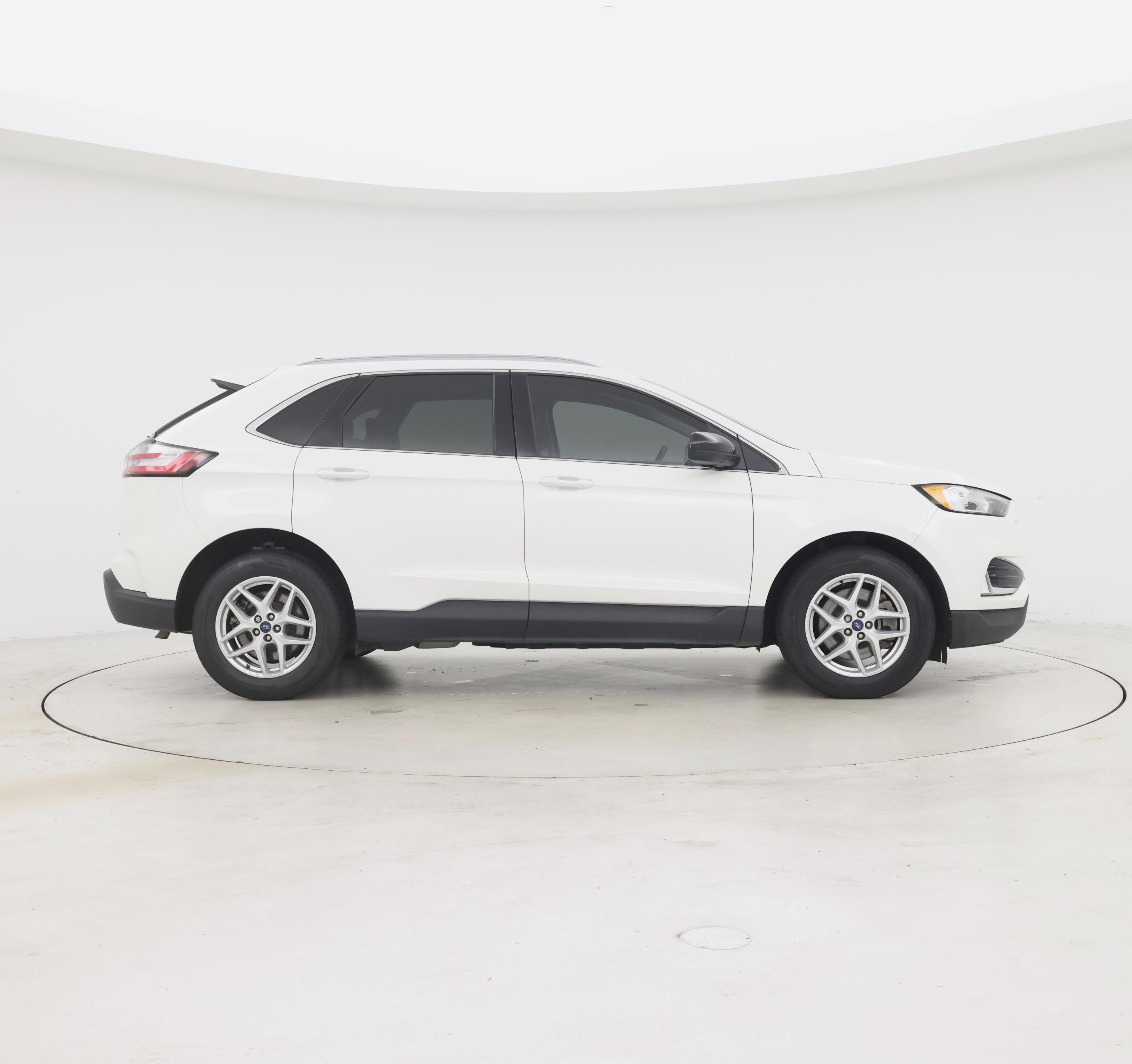 Thumbnail: 2022 Ford Edge - 7