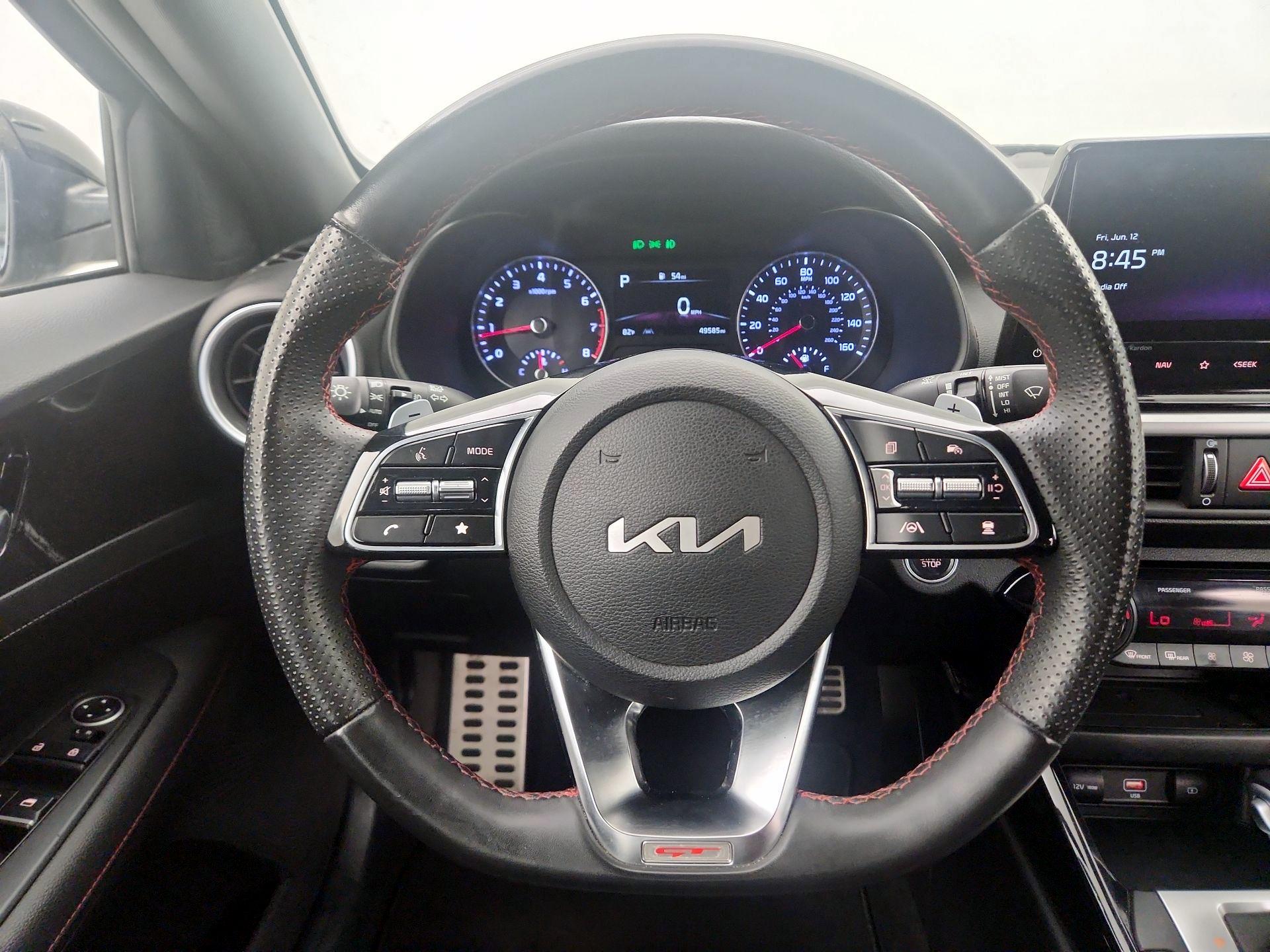 Thumbnail: 2023 Kia Forte - 10