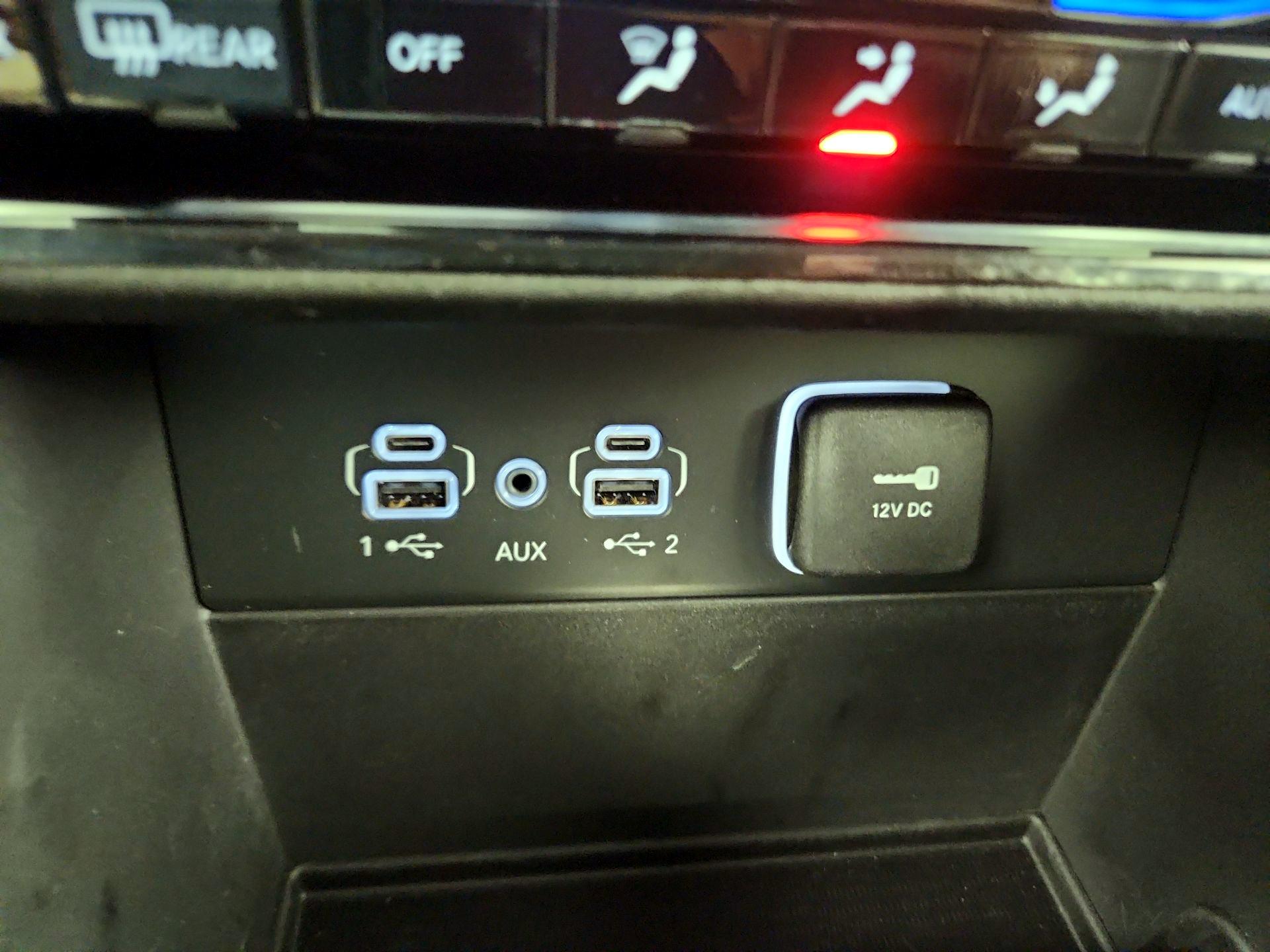 Thumbnail: 2023 Jeep Grand Cherokee L - 19