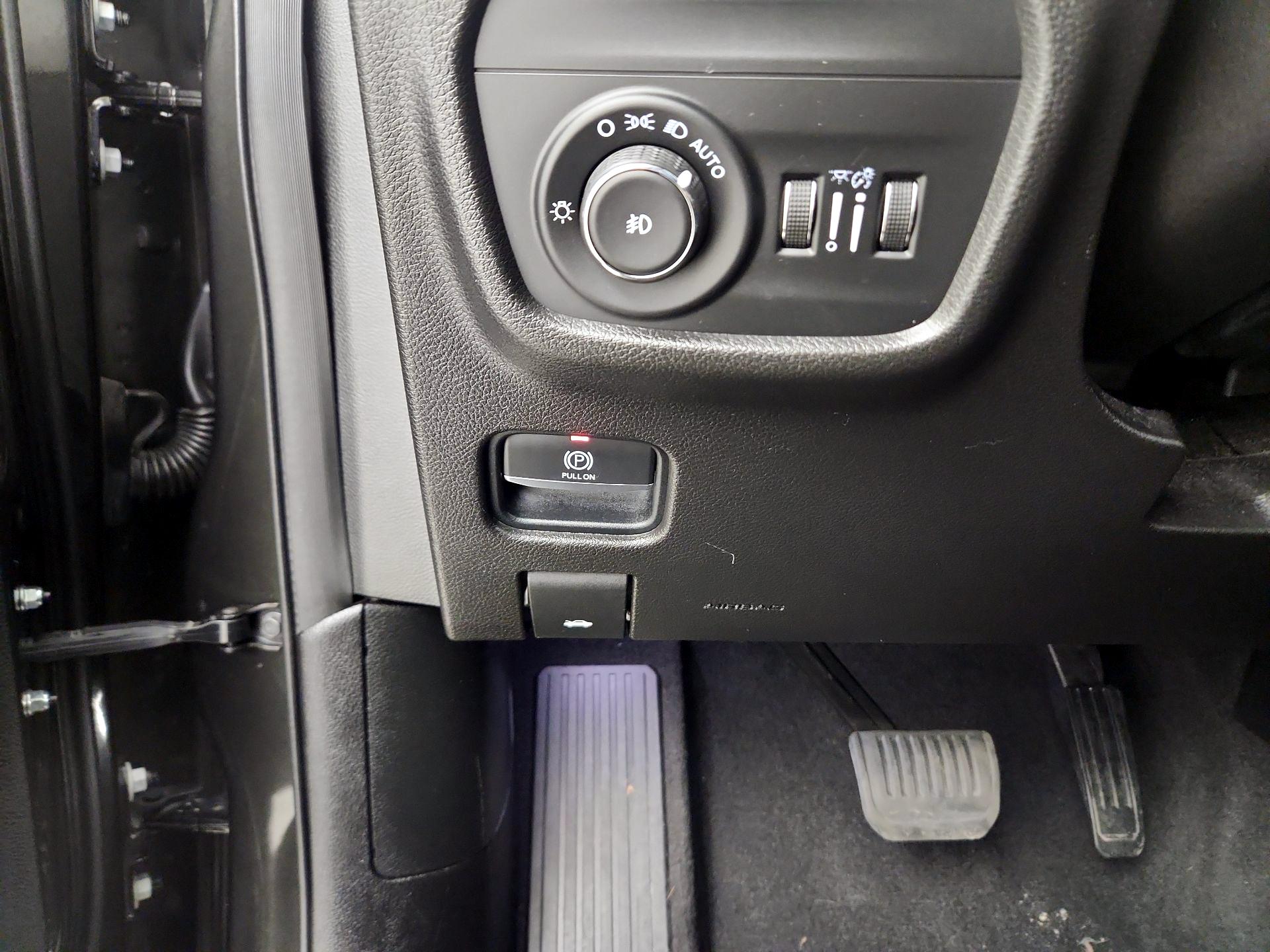 Thumbnail: 2021 Jeep Grand Cherokee L - 13