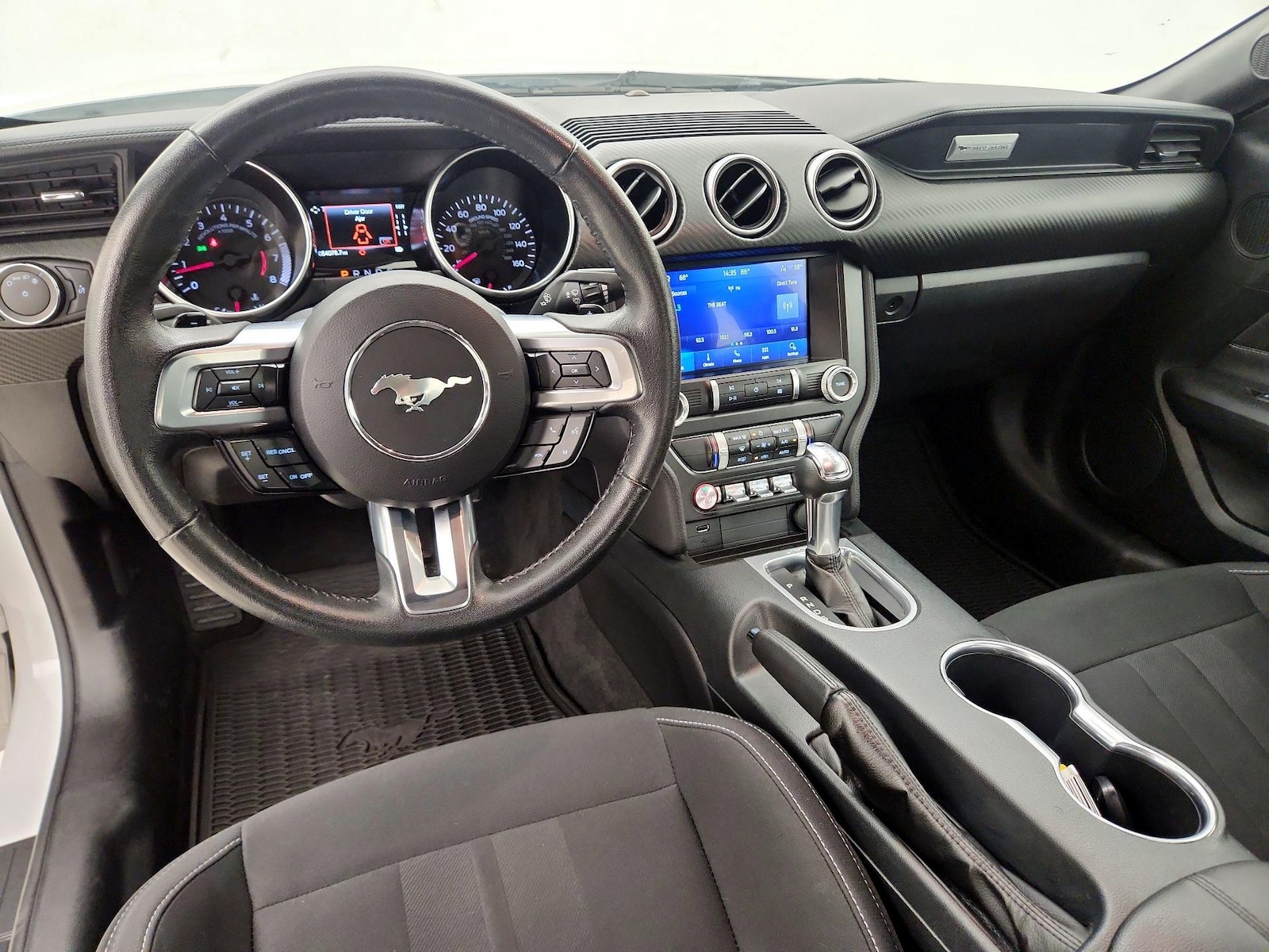 2021 Ford Mustang EcoBoost - Photo 10