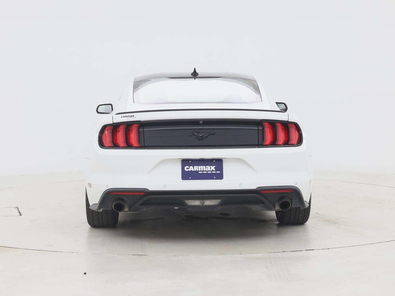2021 Ford Mustang EcoBoost - Photo 7
