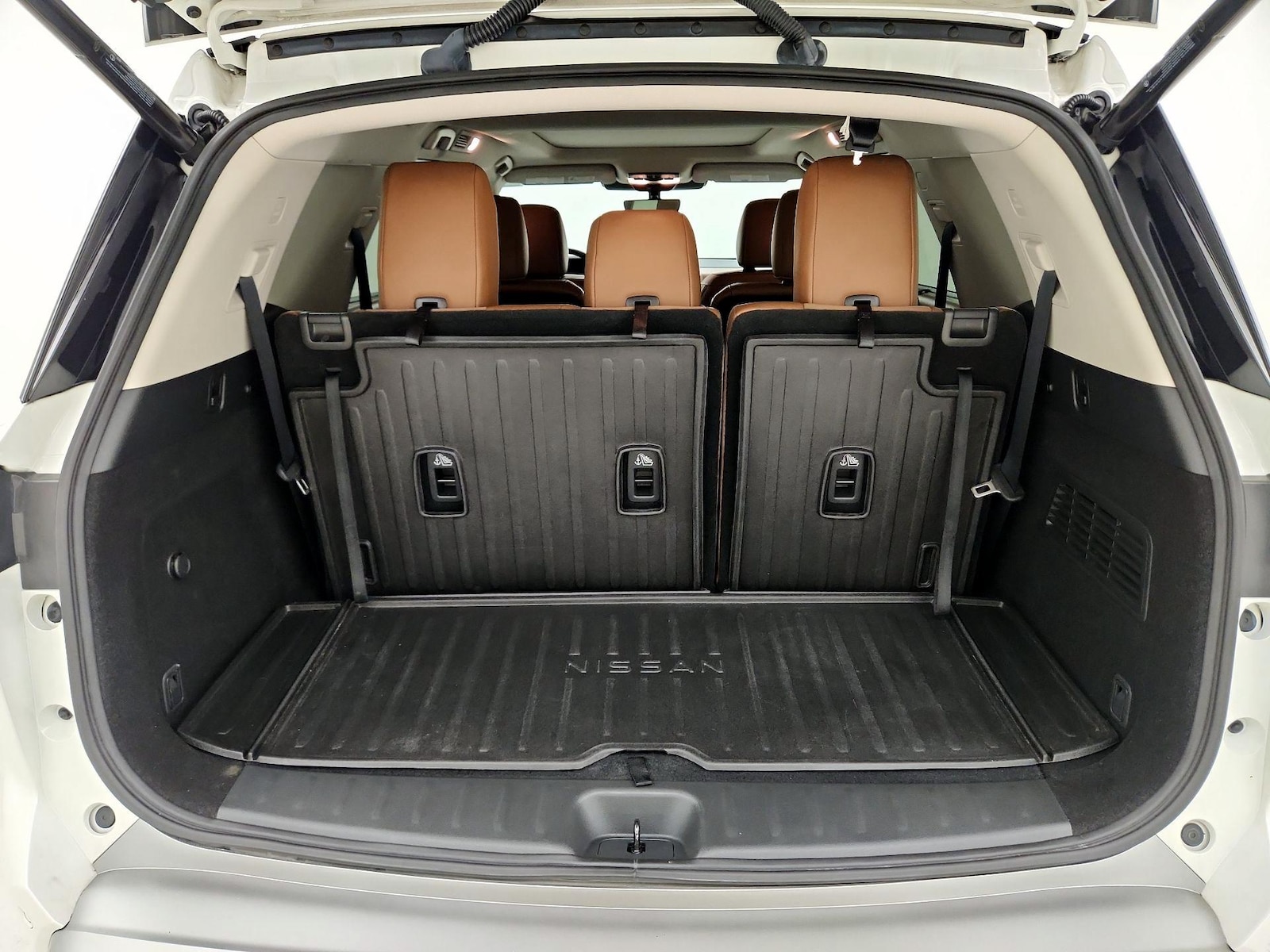 2023 Nissan Pathfinder Platinum - Photo 22