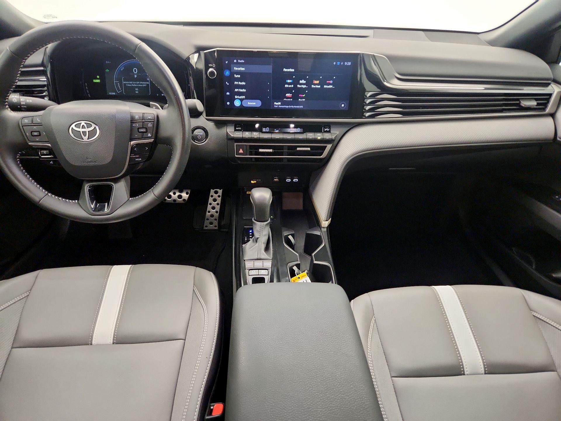 Thumbnail: 2025 Toyota Camry - 9