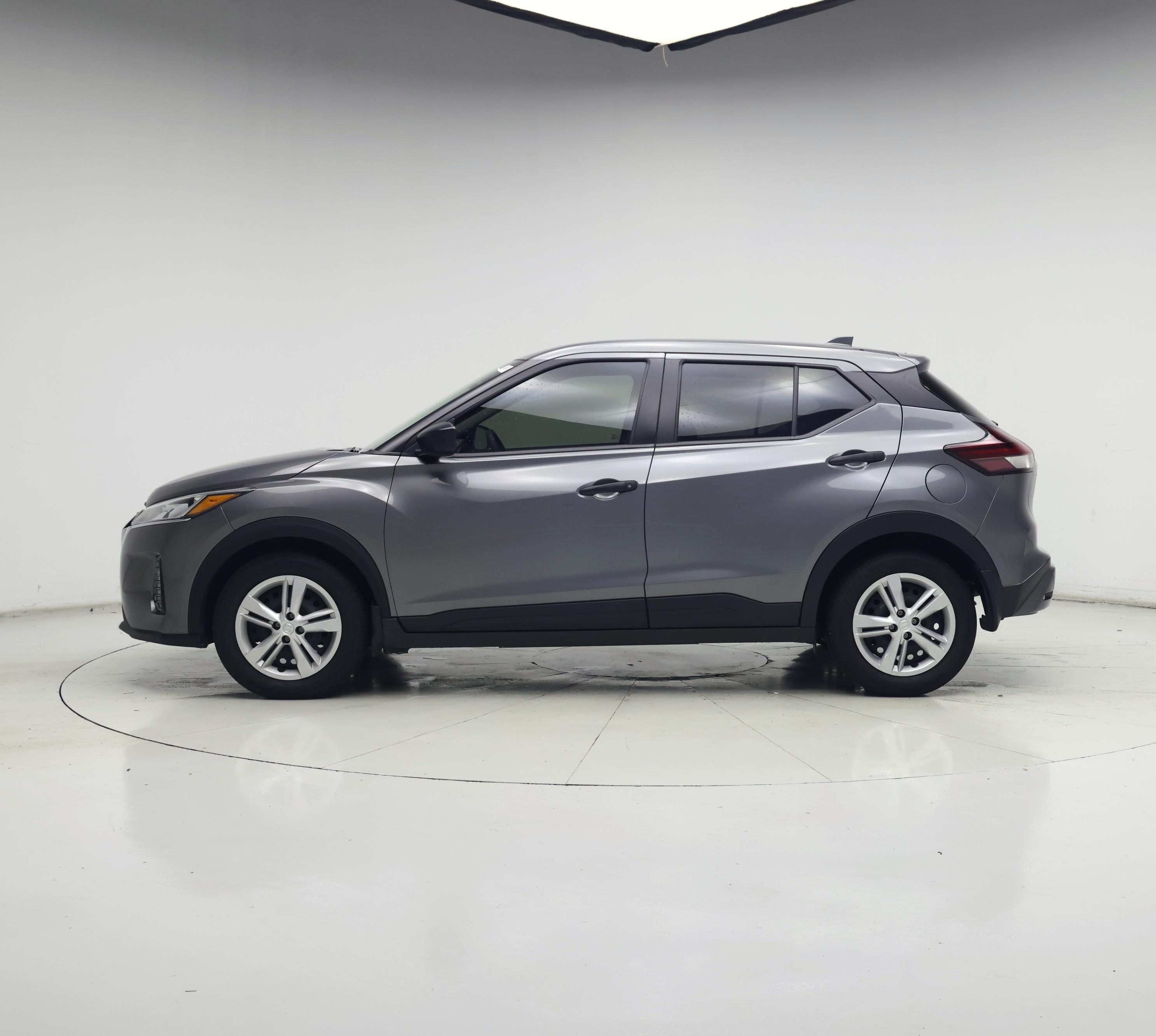 Thumbnail: 2025 Nissan Kicks - 3
