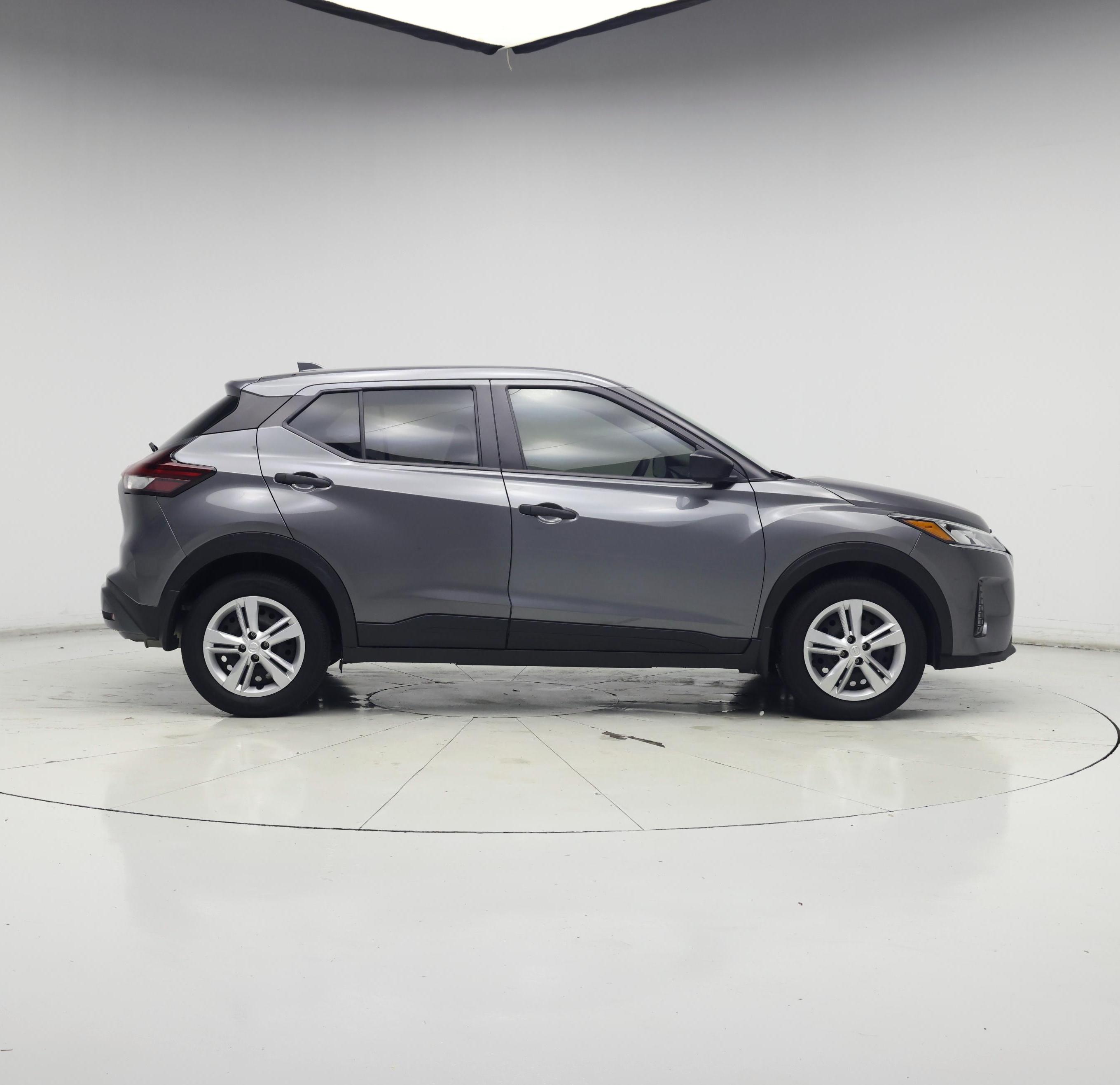 Thumbnail: 2025 Nissan Kicks - 7