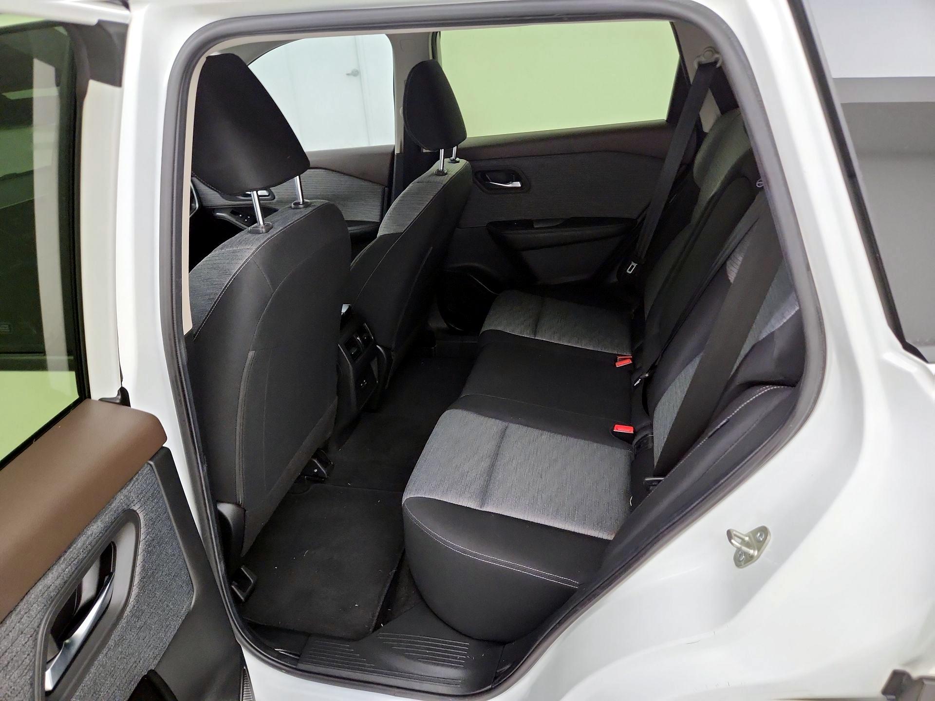 Thumbnail: 2023 Nissan Rogue - 19