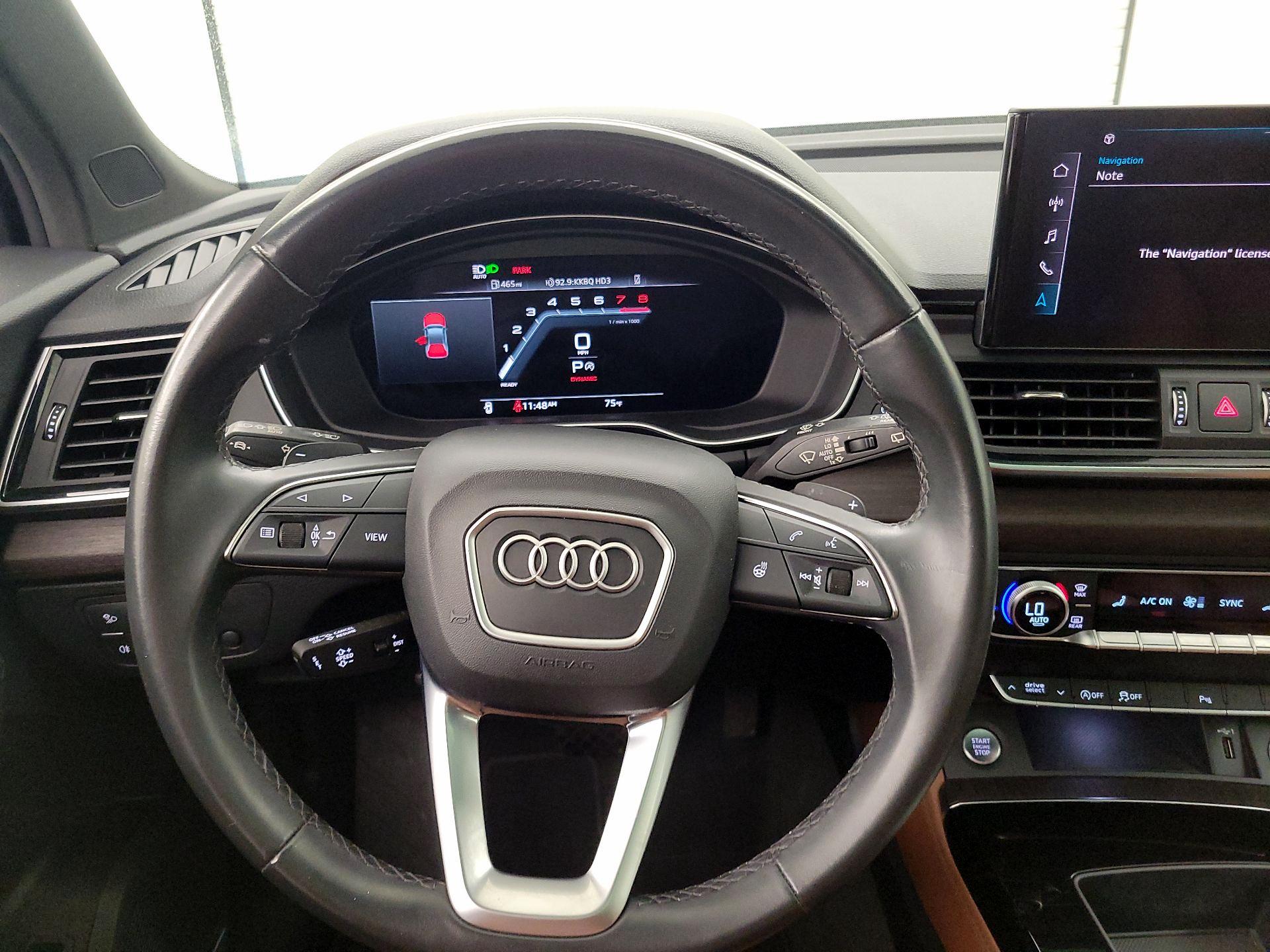 Thumbnail: 2022 Audi Q5 - 10