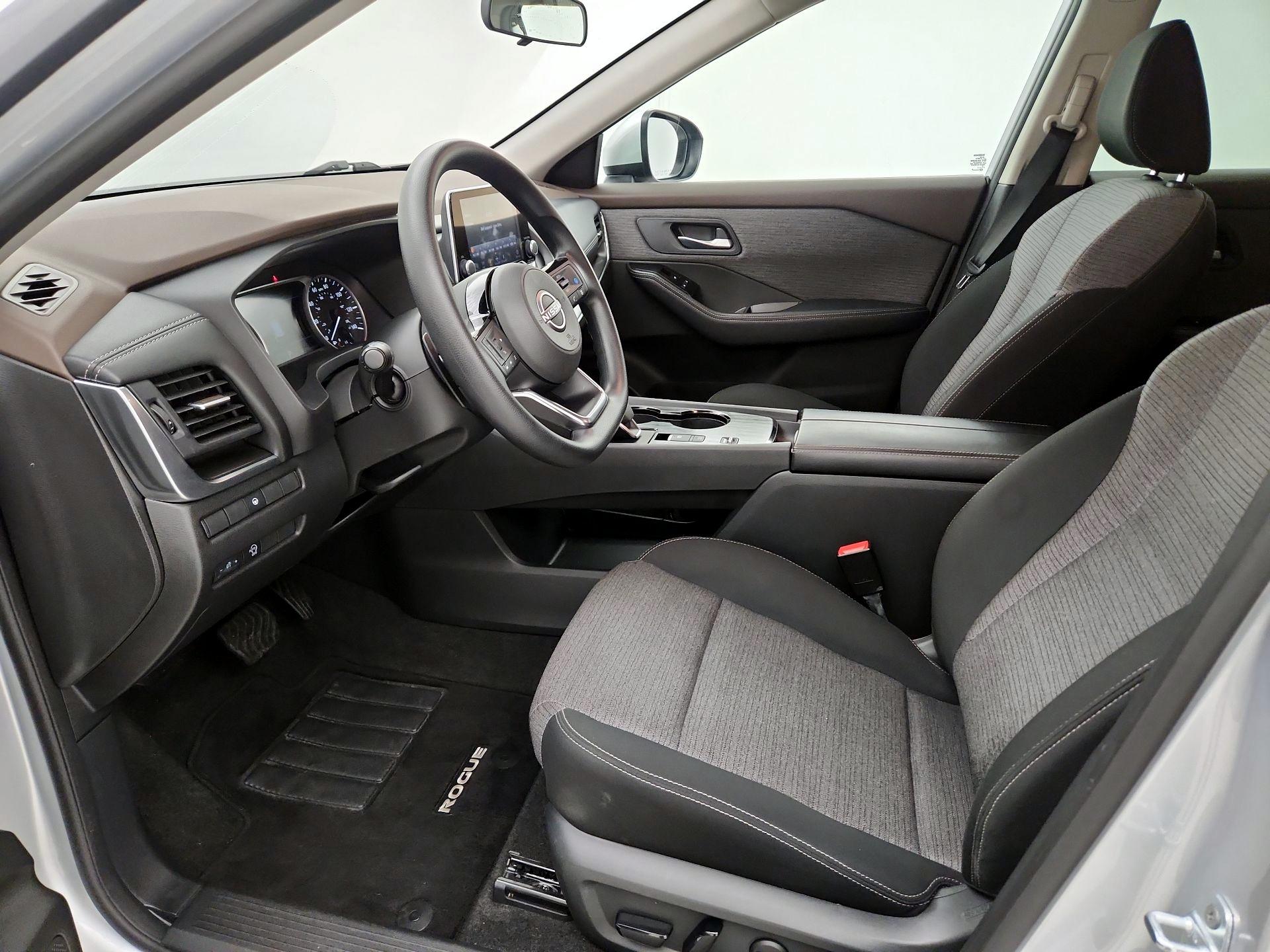Thumbnail: 2023 Nissan Rogue - 11