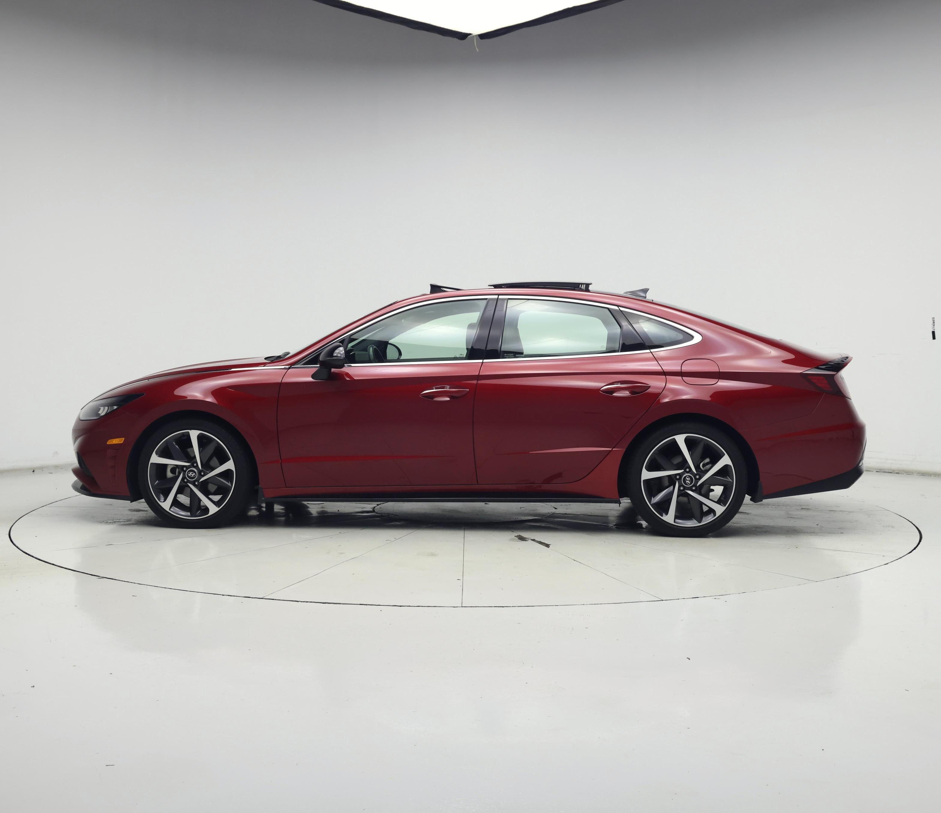 Thumbnail: 2023 Hyundai Sonata - 3