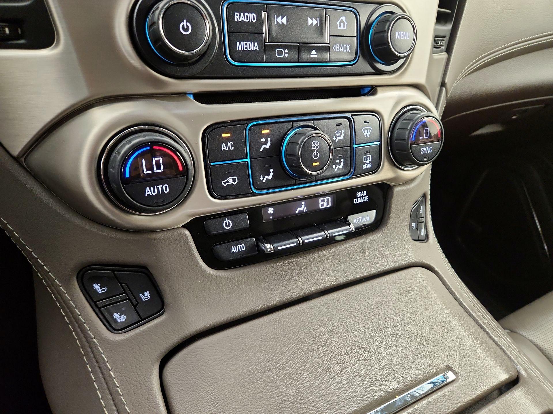 Thumbnail: 2020 GMC Yukon - 17