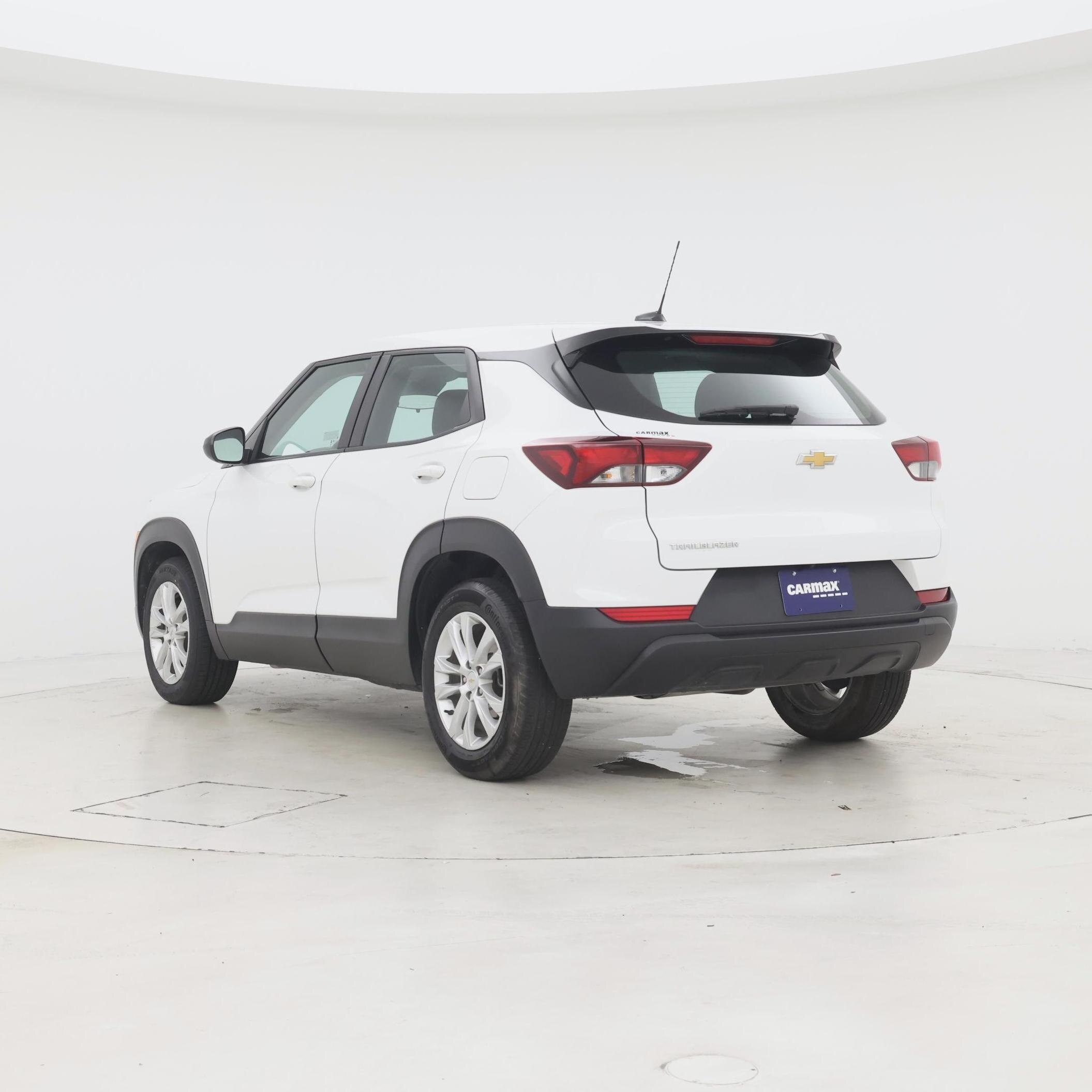 Thumbnail: 2023 Chevrolet TrailBlazer - 2