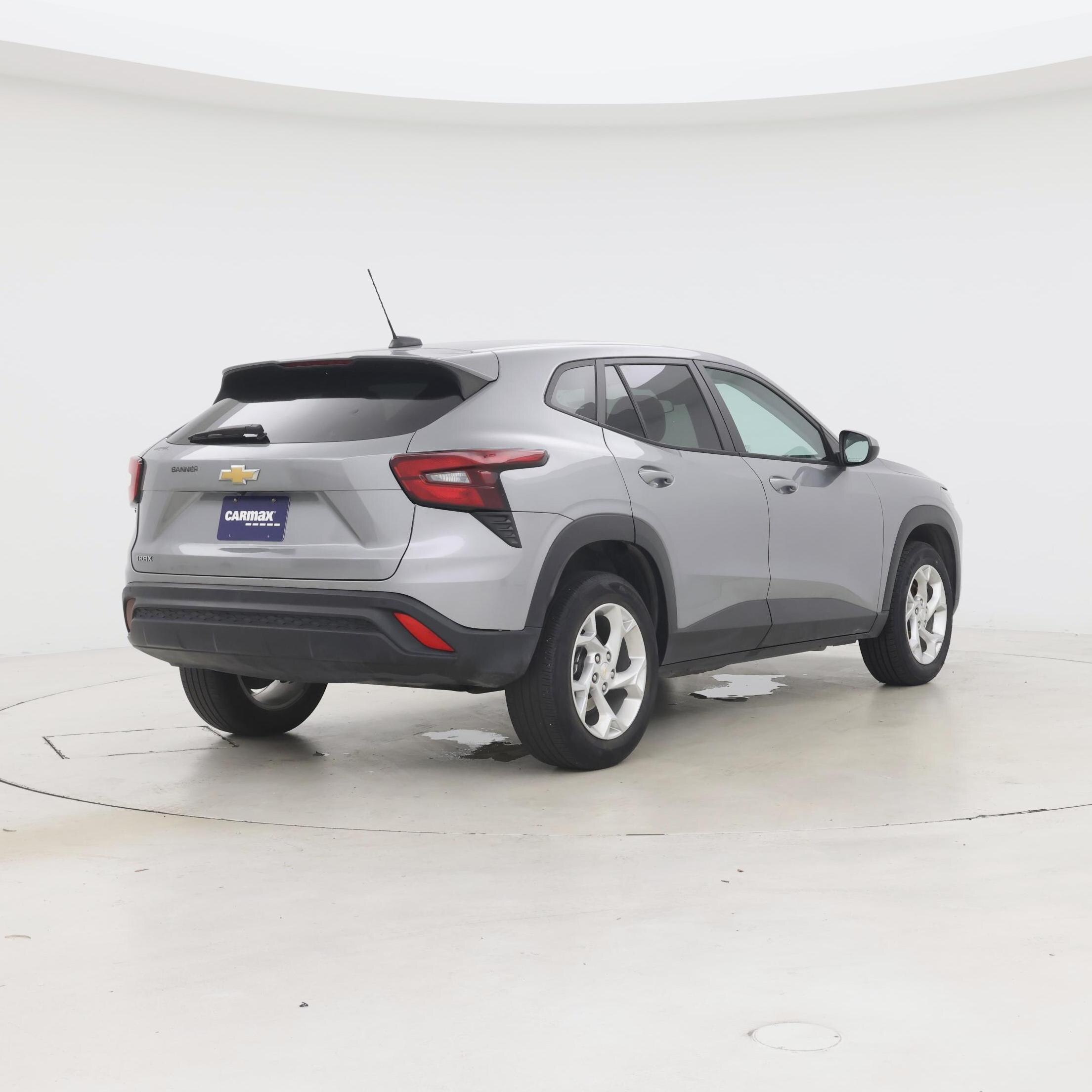 Thumbnail: 2024 Chevrolet Trax - 8