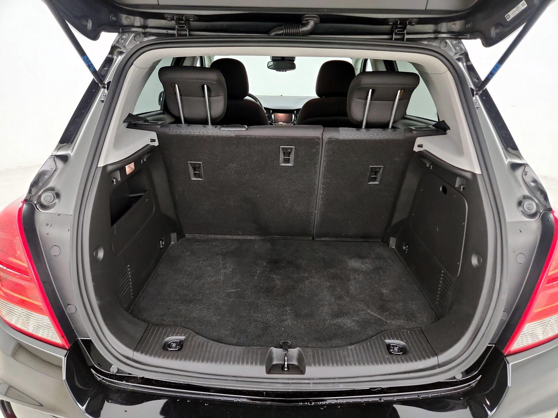 Thumbnail: 2020 Chevrolet Trax - 20