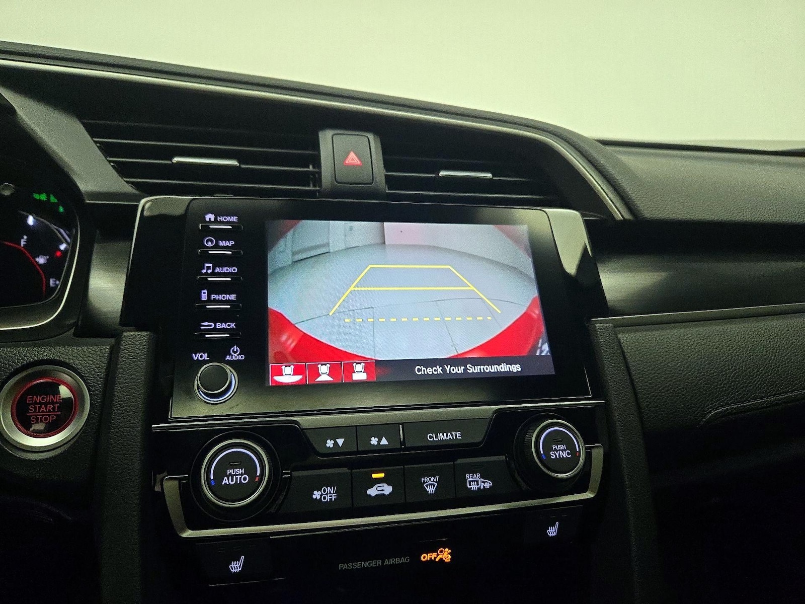 2020 Honda Civic Hatchback Sport Touring - Photo 16