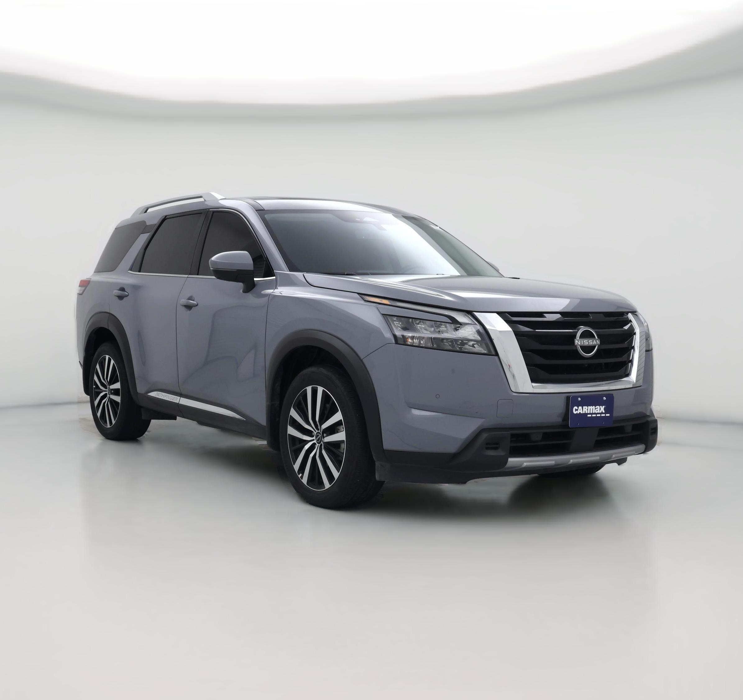 Thumbnail: 2025 Nissan Pathfinder - 1