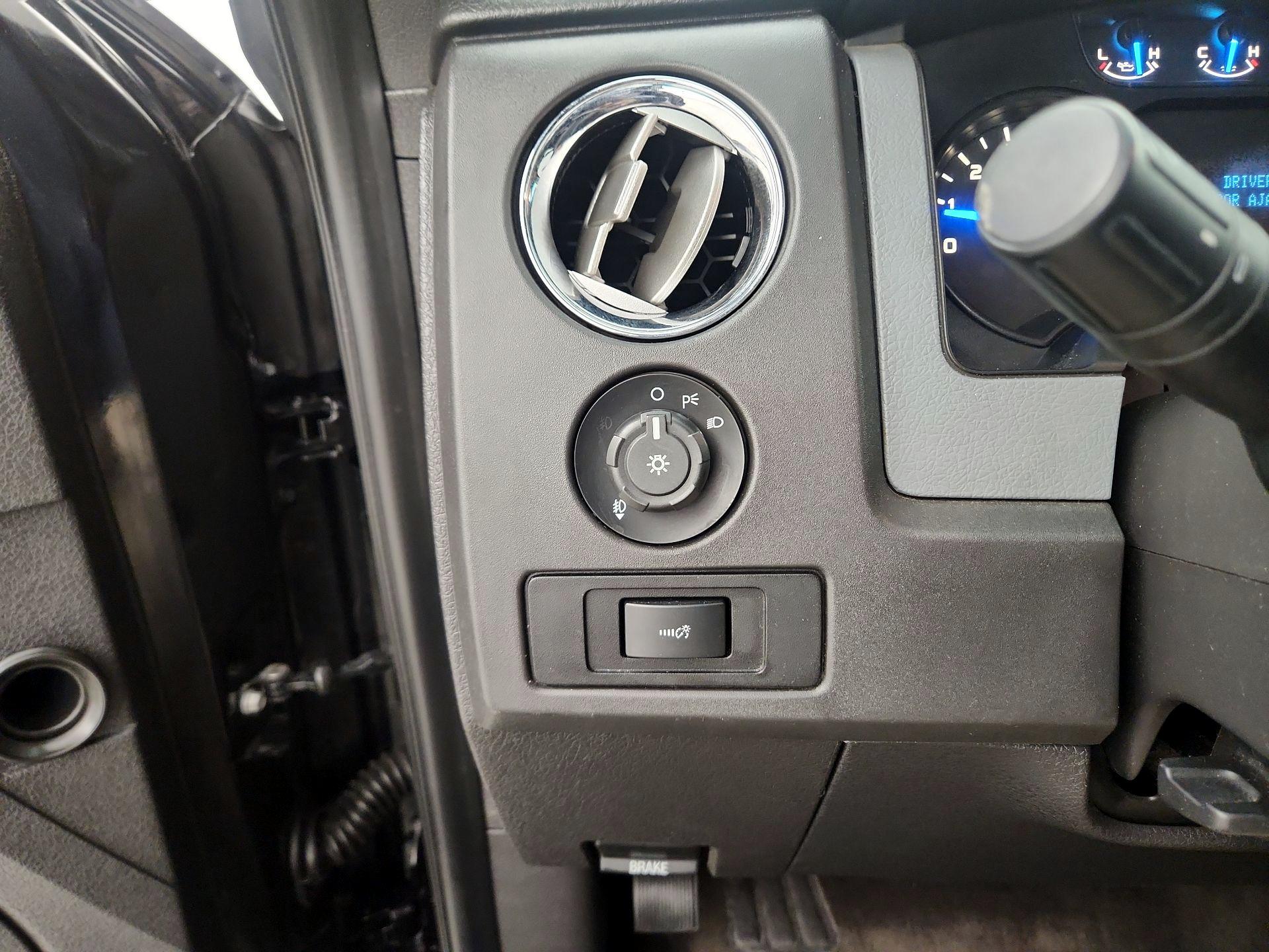 Thumbnail: 2014 Ford F-150 - 13