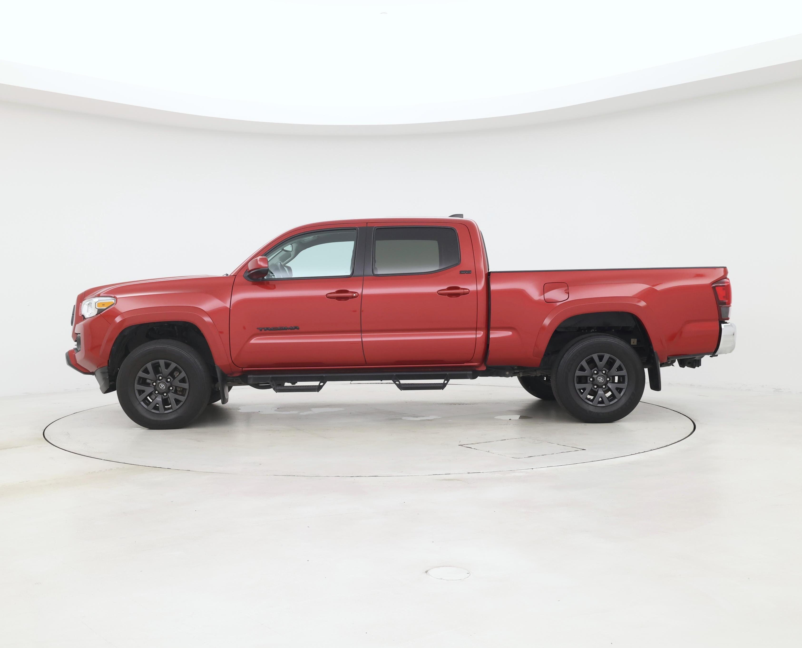 Thumbnail: 2023 Toyota Tacoma - 3