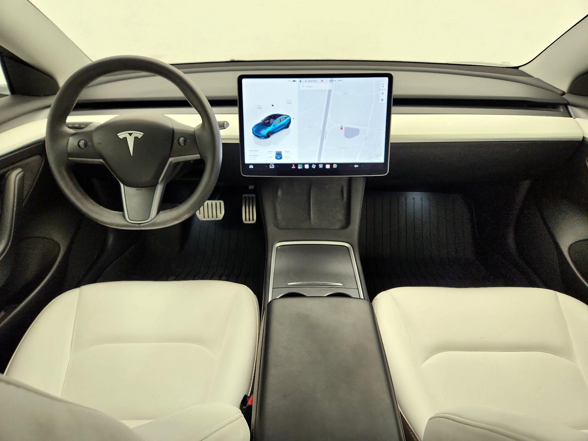 Thumbnail: 2023 Tesla Model 3 - 9