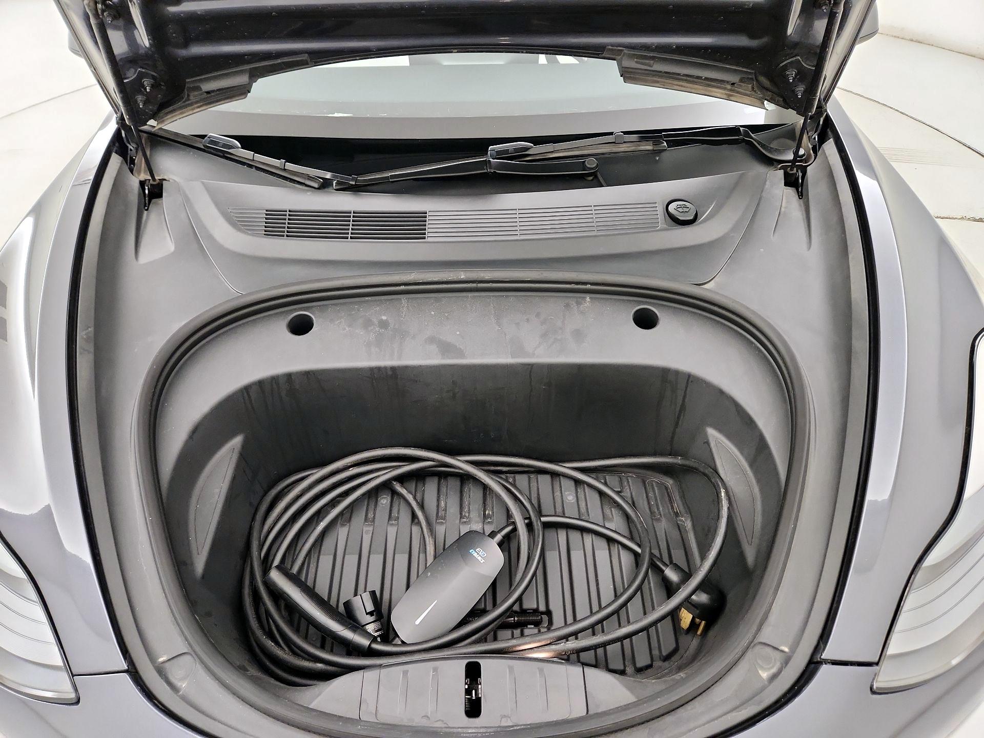 Thumbnail: 2023 Tesla Model 3 - 20