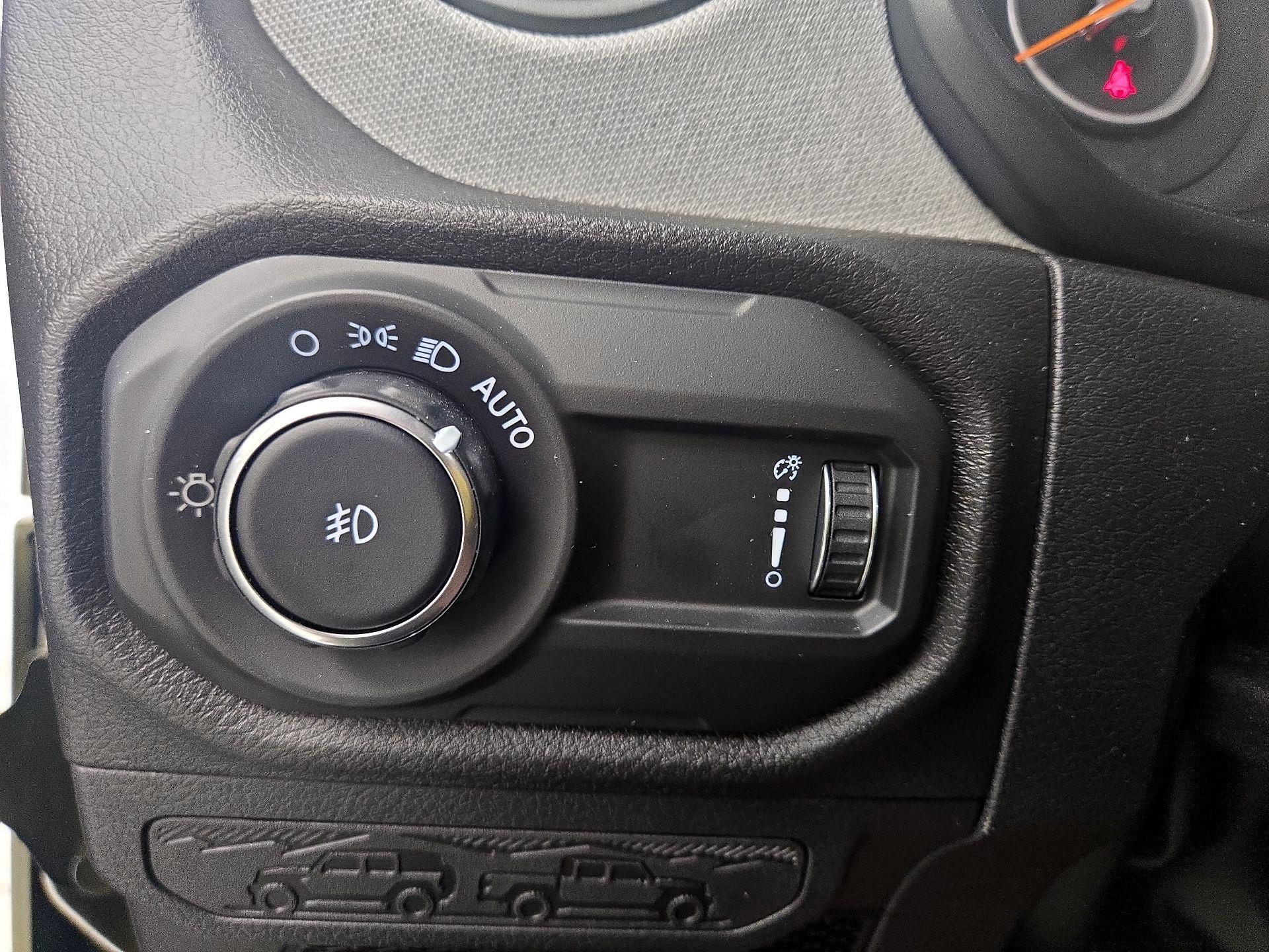 Thumbnail: 2025 Jeep Wrangler - 11