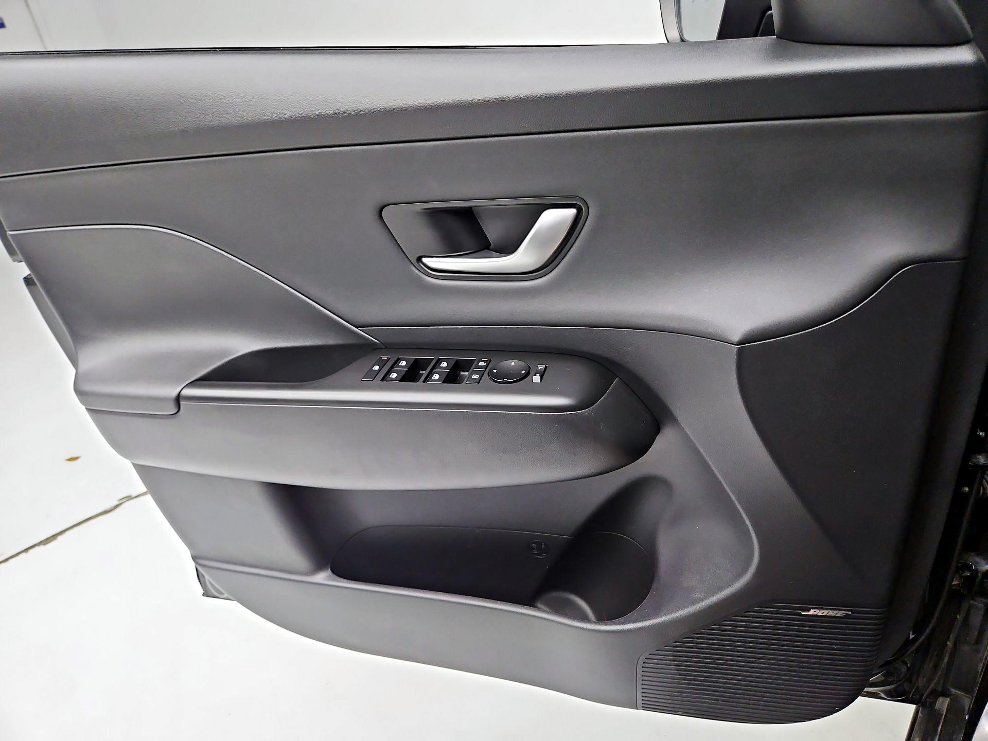 Thumbnail: 2025 Hyundai Kona - 12