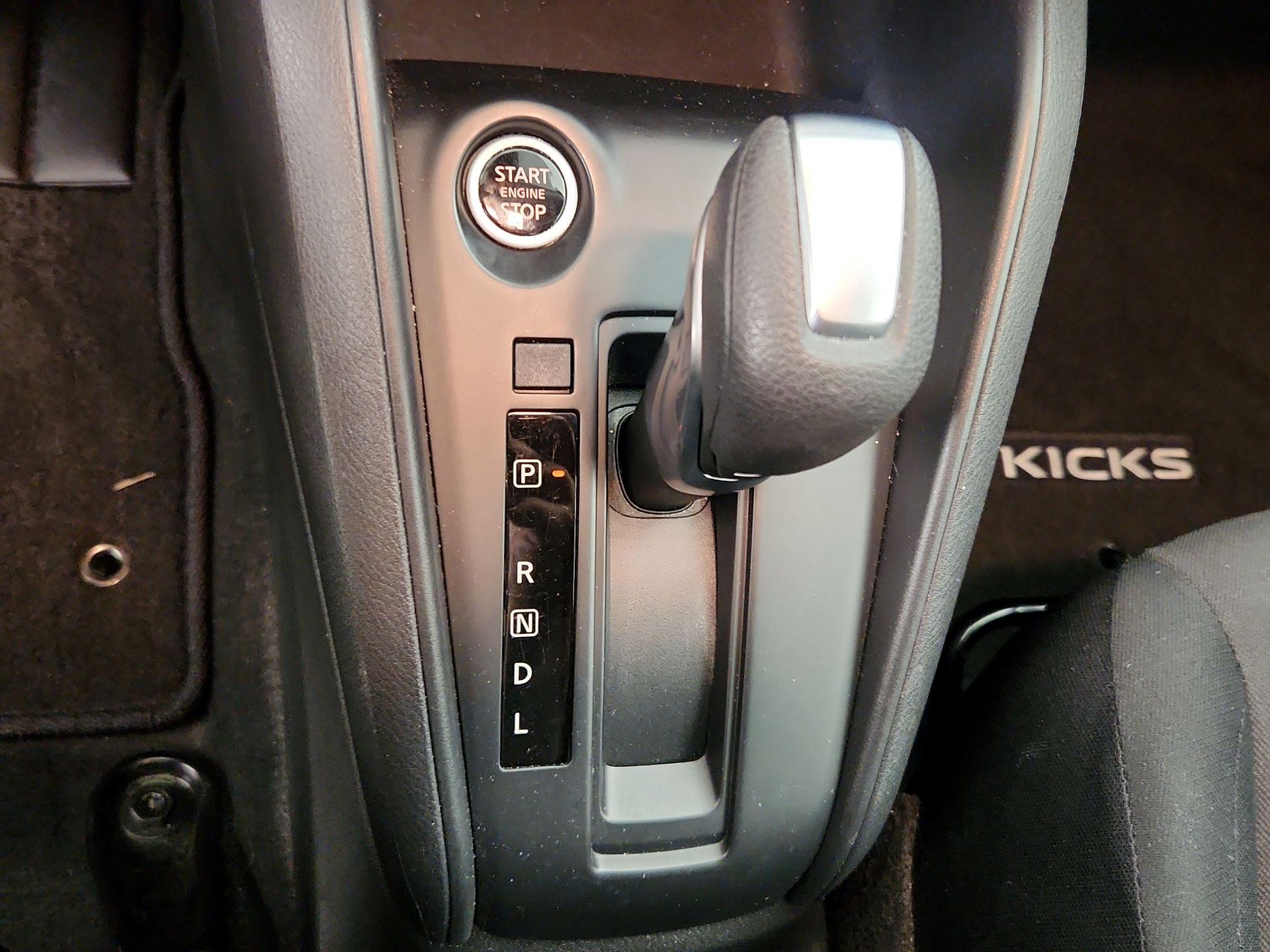 Thumbnail: 2024 Nissan Kicks - 17