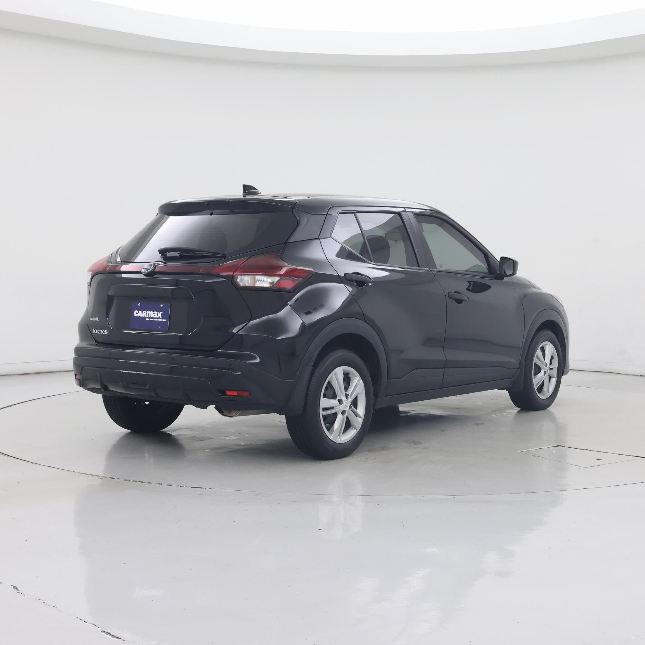 Thumbnail: 2024 Nissan Kicks - 8