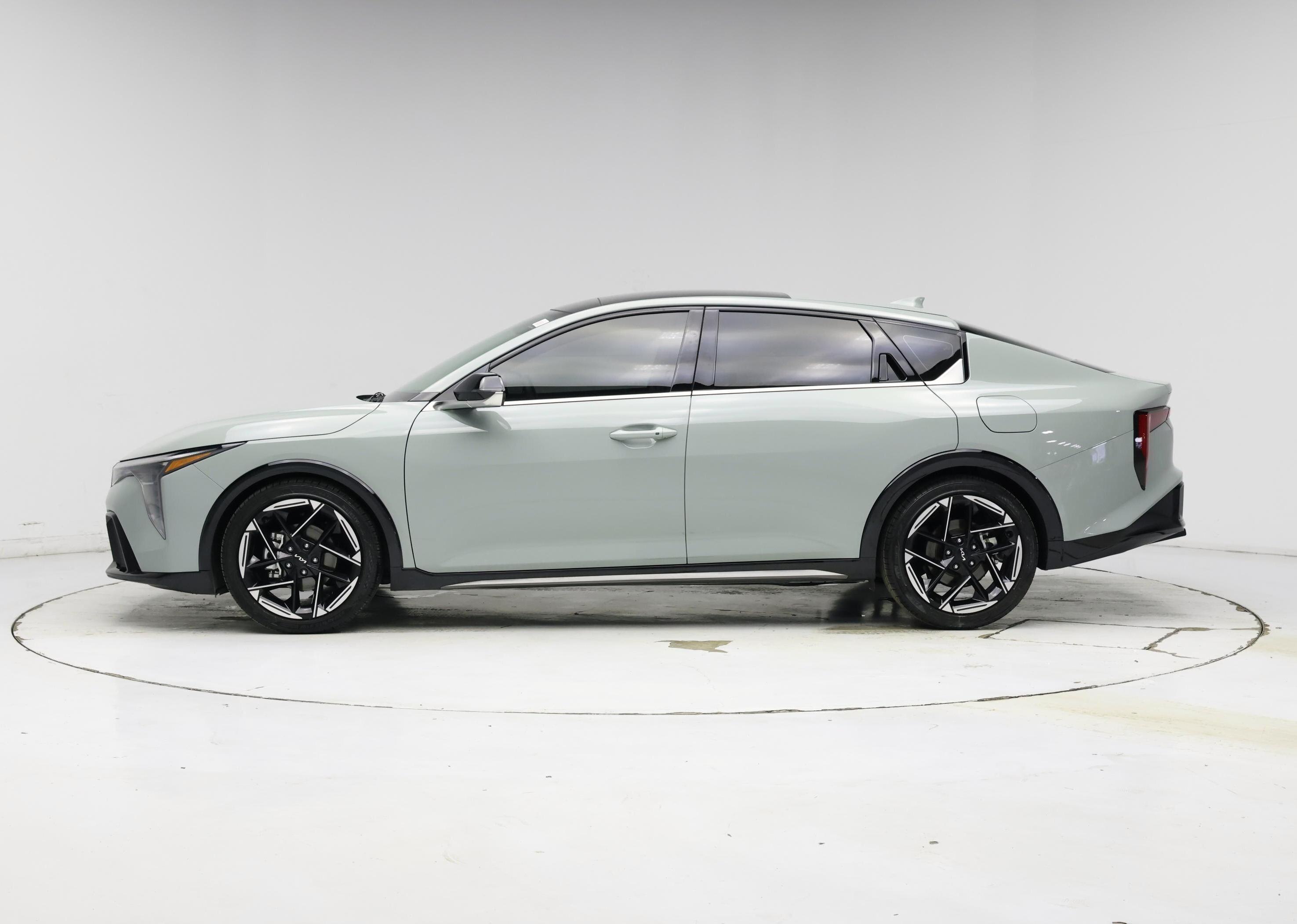 Thumbnail: 2026 Kia K4 - 3