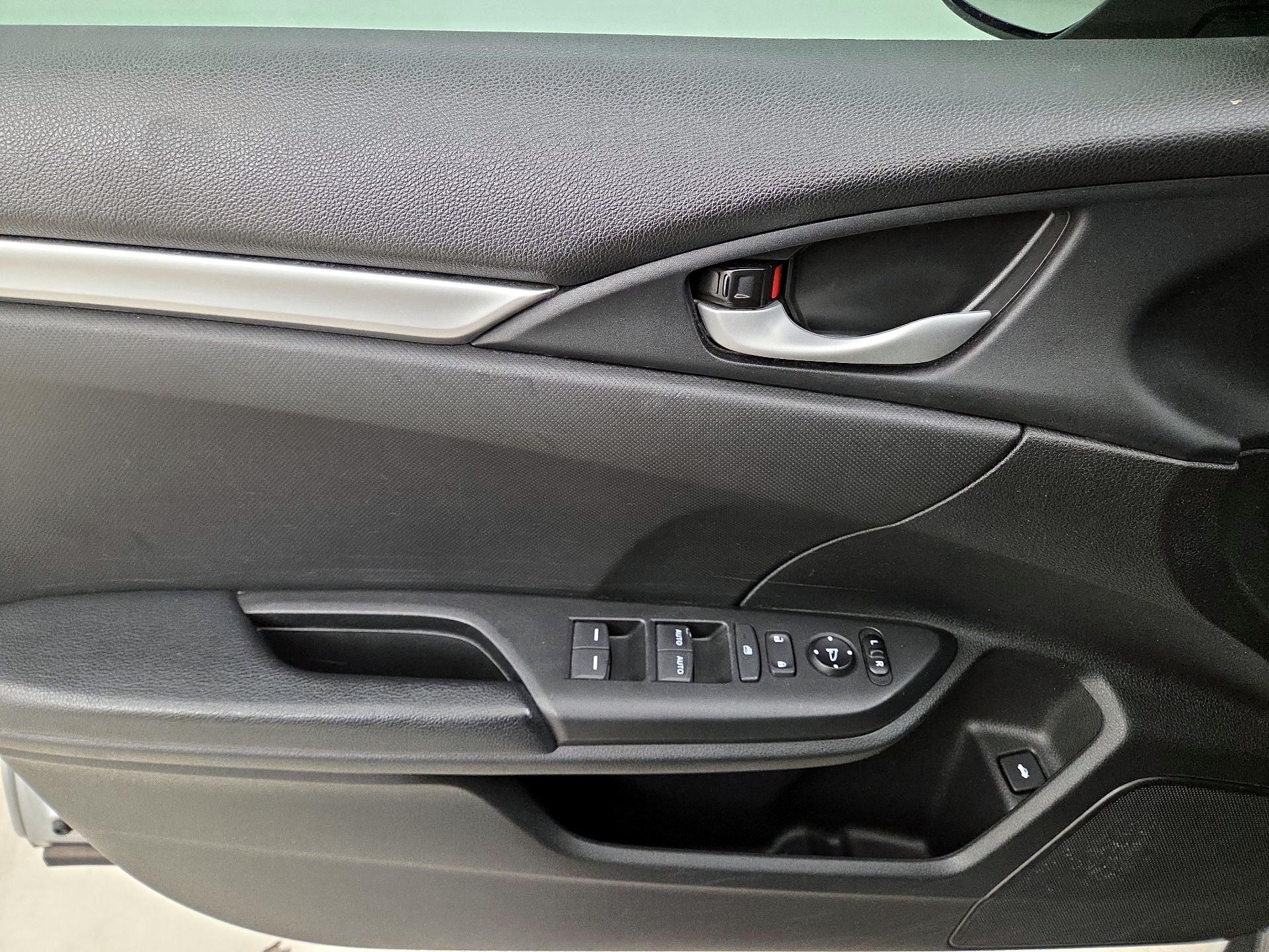 Thumbnail: 2021 Honda Civic - 12