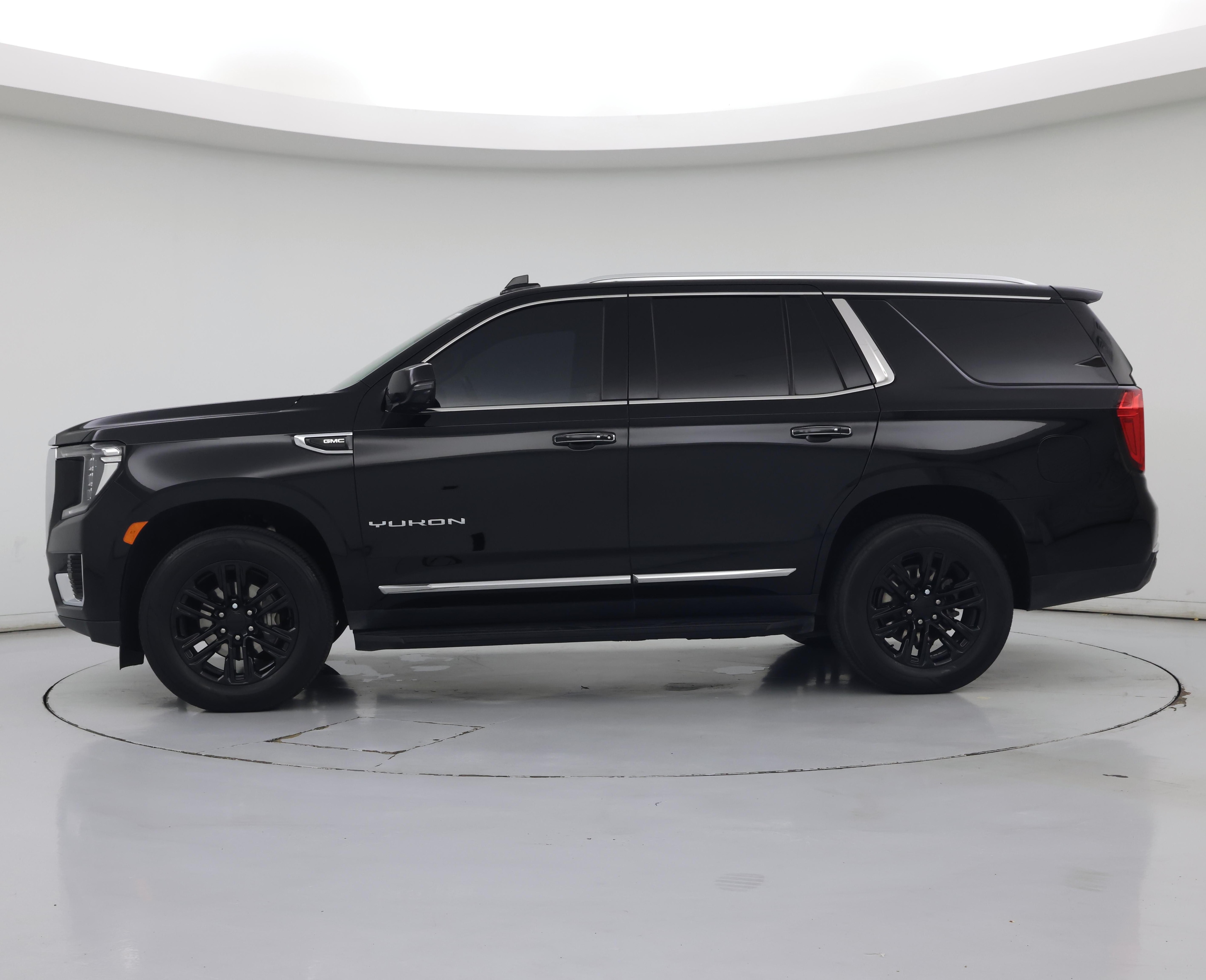 Thumbnail: 2023 GMC Yukon - 3