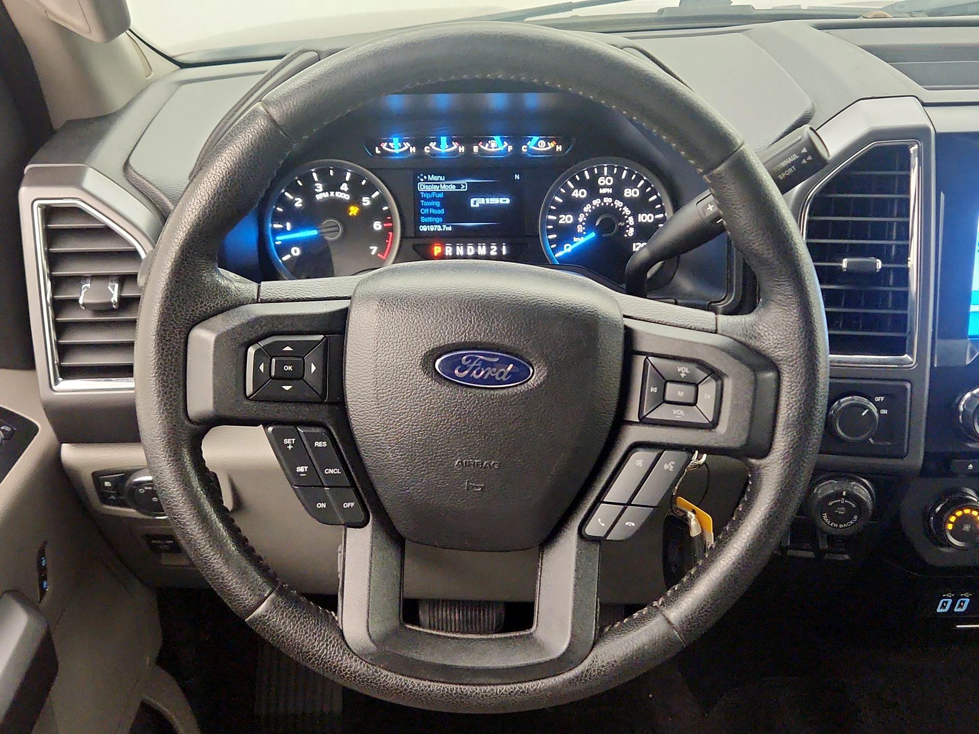Thumbnail: 2016 Ford F-150 - 10