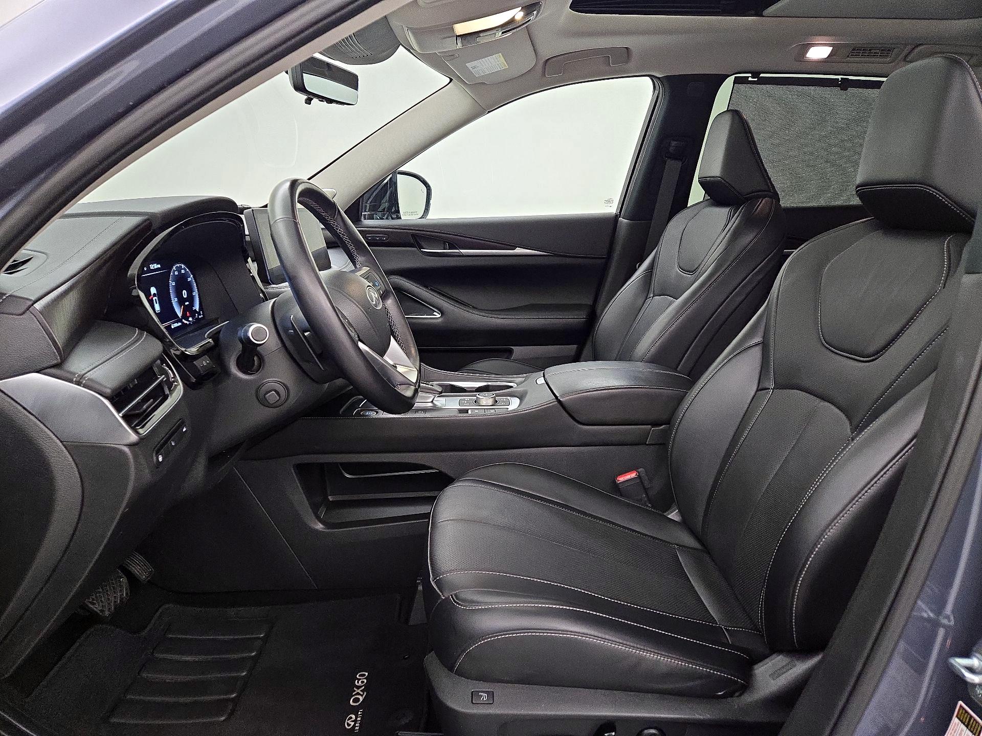 Thumbnail: 2023 INFINITI QX60 - 11