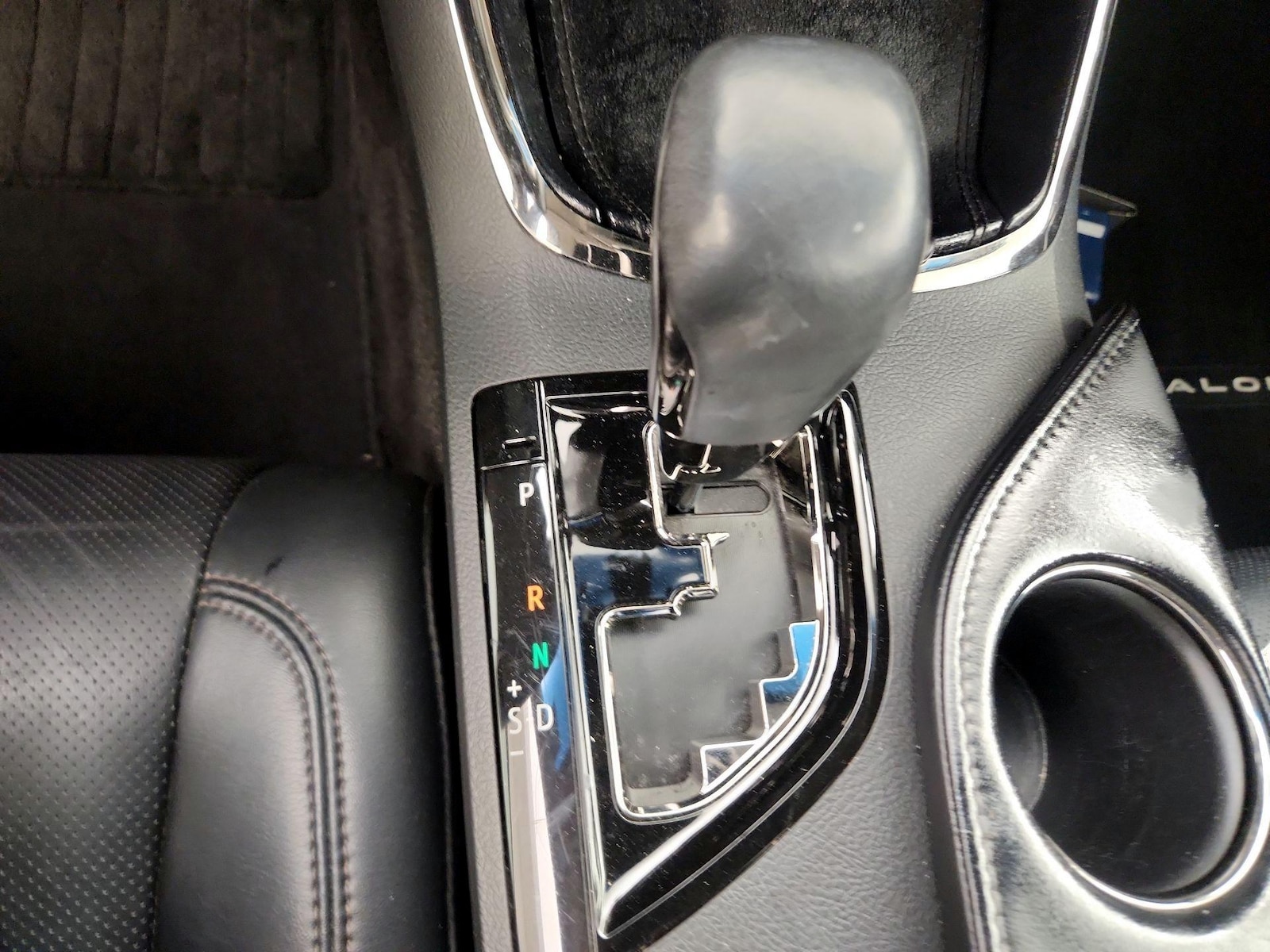 2015 Toyota Avalon Limited - Photo 19