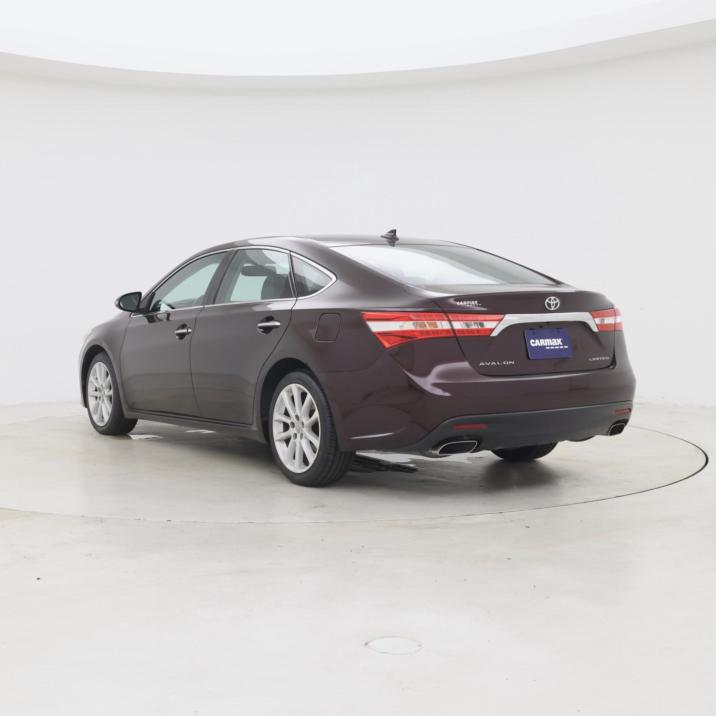 Thumbnail: 2015 Toyota Avalon - 2