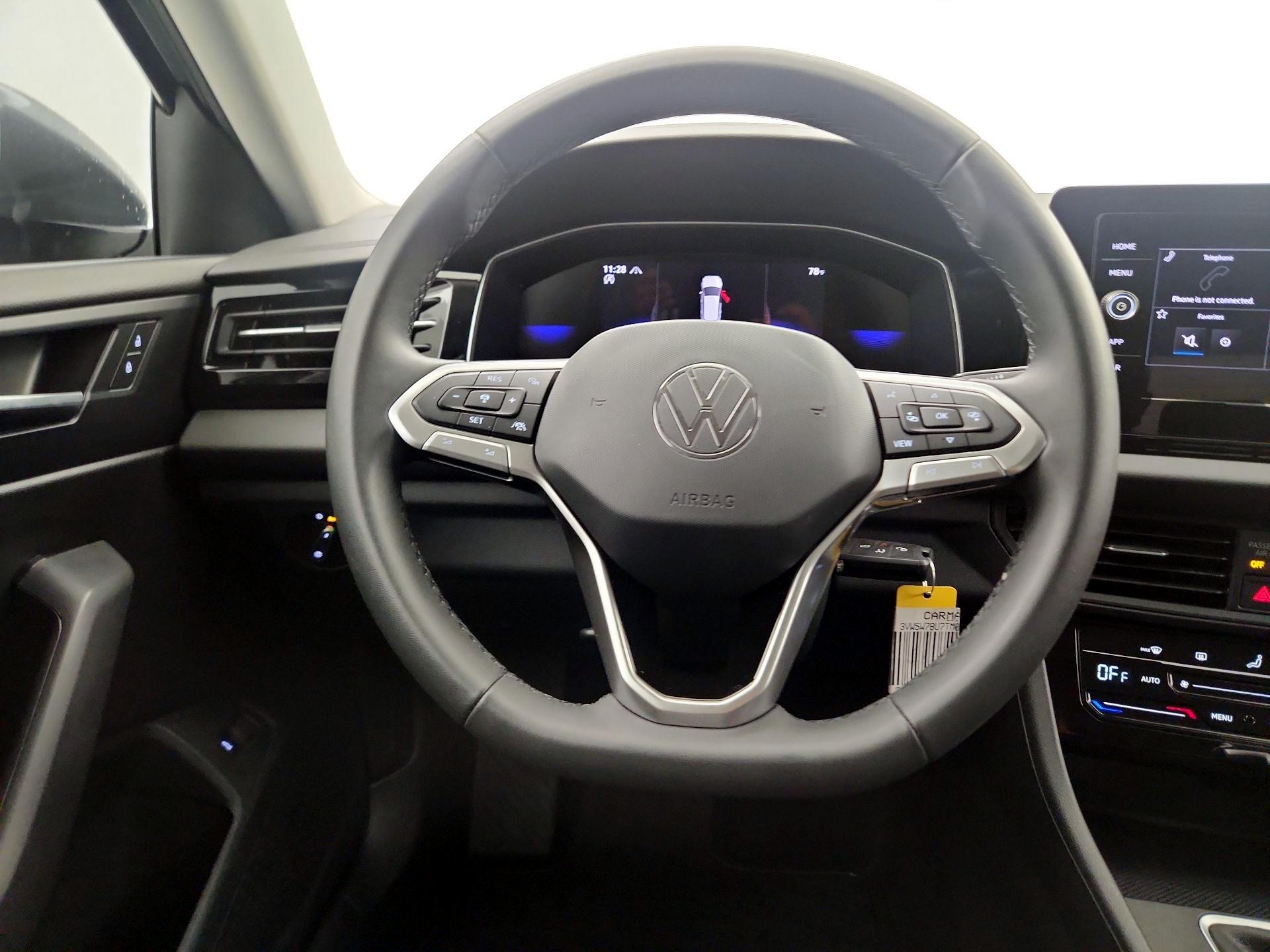 Thumbnail: 2026 Volkswagen Jetta - 10