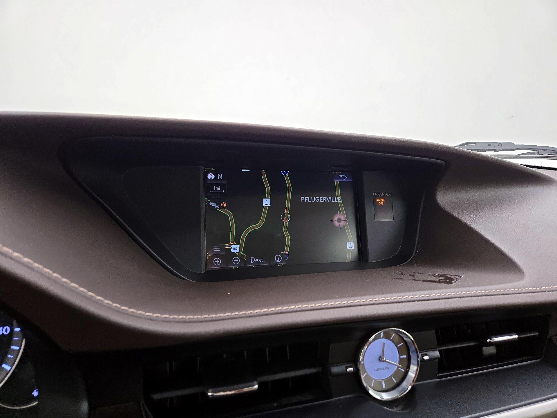 Thumbnail: 2017 Lexus ES - 14