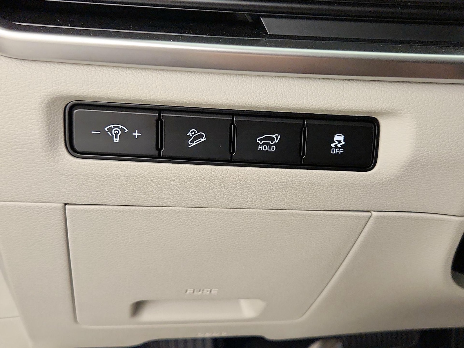2025 Kia Telluride S - Photo 14