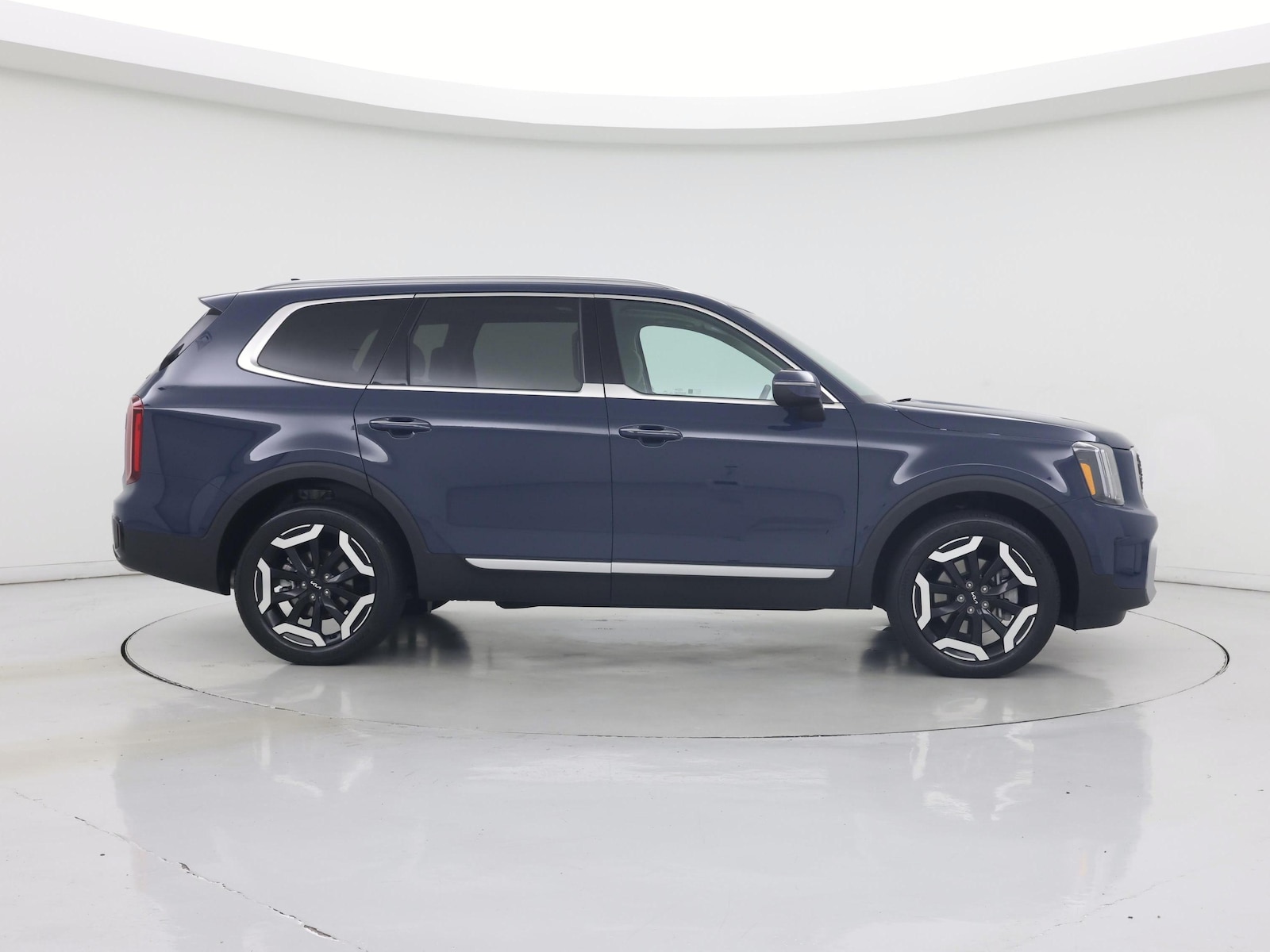 2025 Kia Telluride S - Photo 8