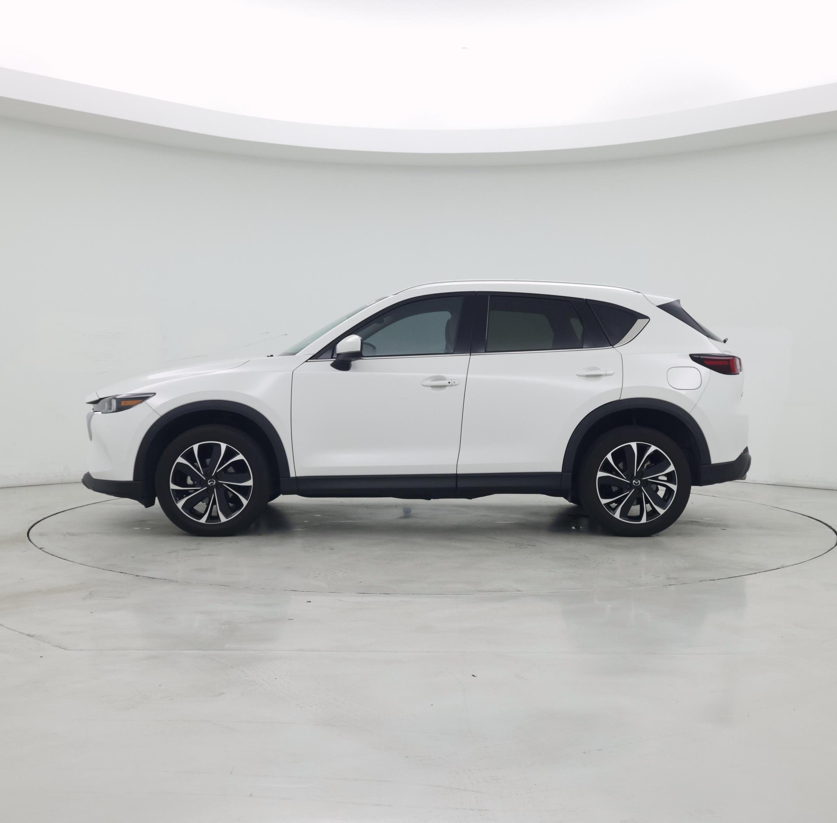 Thumbnail: 2023 Mazda CX-5 - 3
