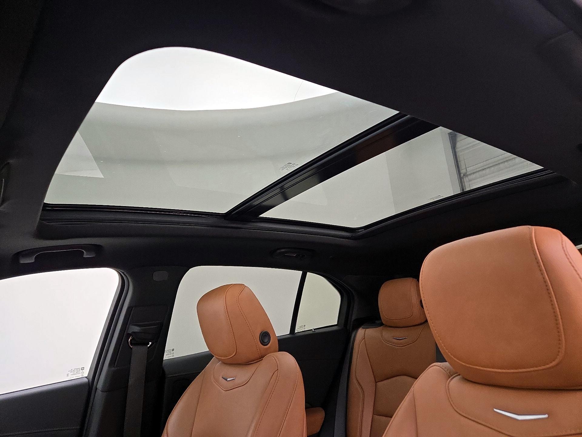 Thumbnail: 2020 Cadillac XT4 - 20