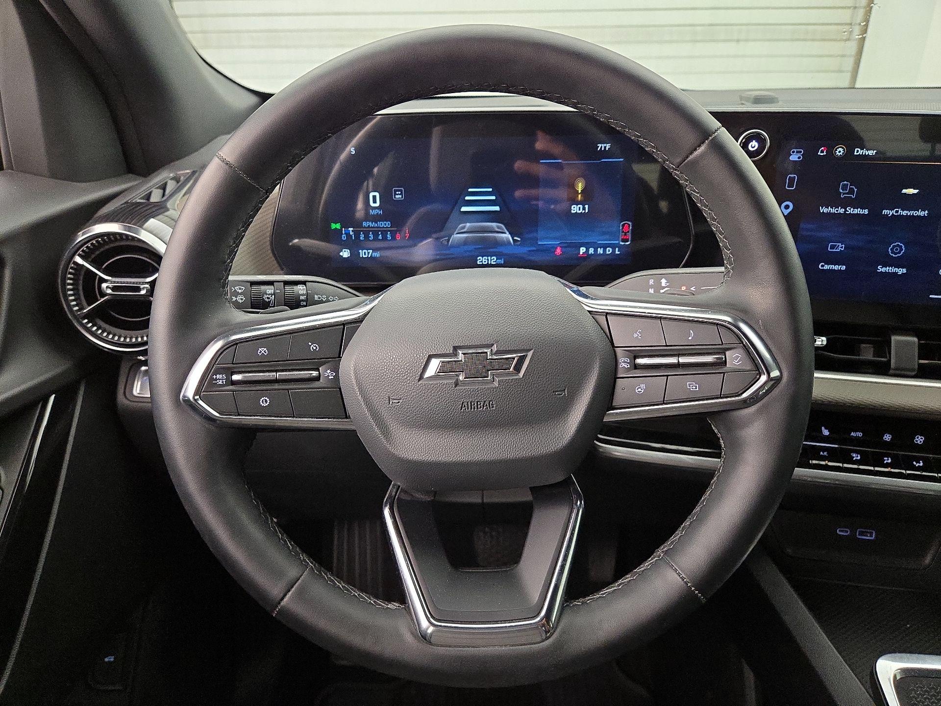 Thumbnail: 2026 Chevrolet Equinox - 10