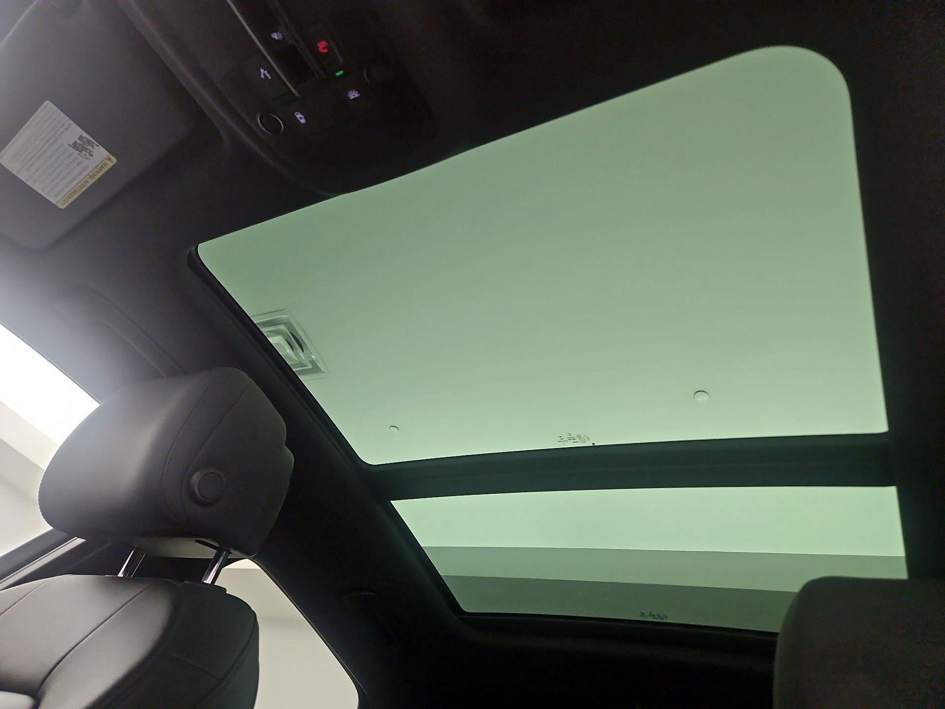 Thumbnail: 2022 Audi Q3 - 17