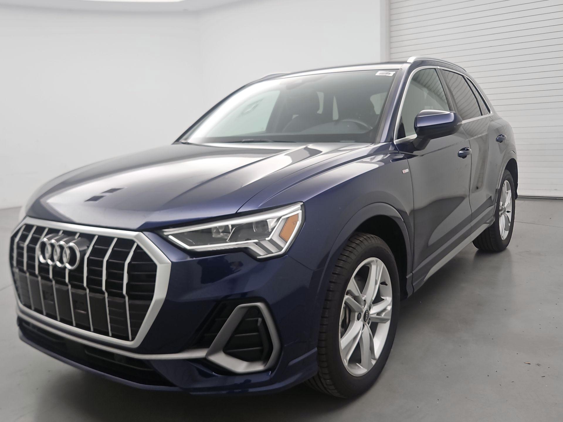 Thumbnail: 2022 Audi Q3 - 3
