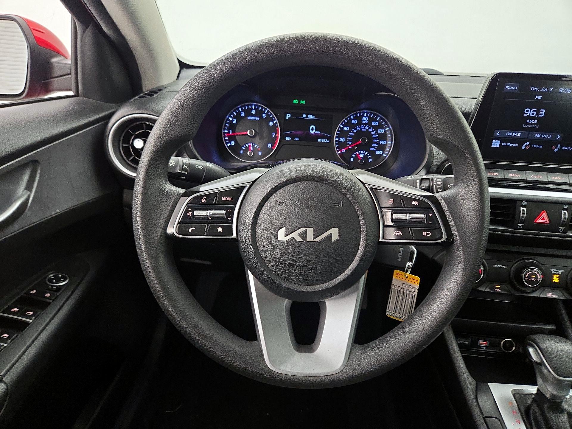 Thumbnail: 2022 Kia Forte - 10