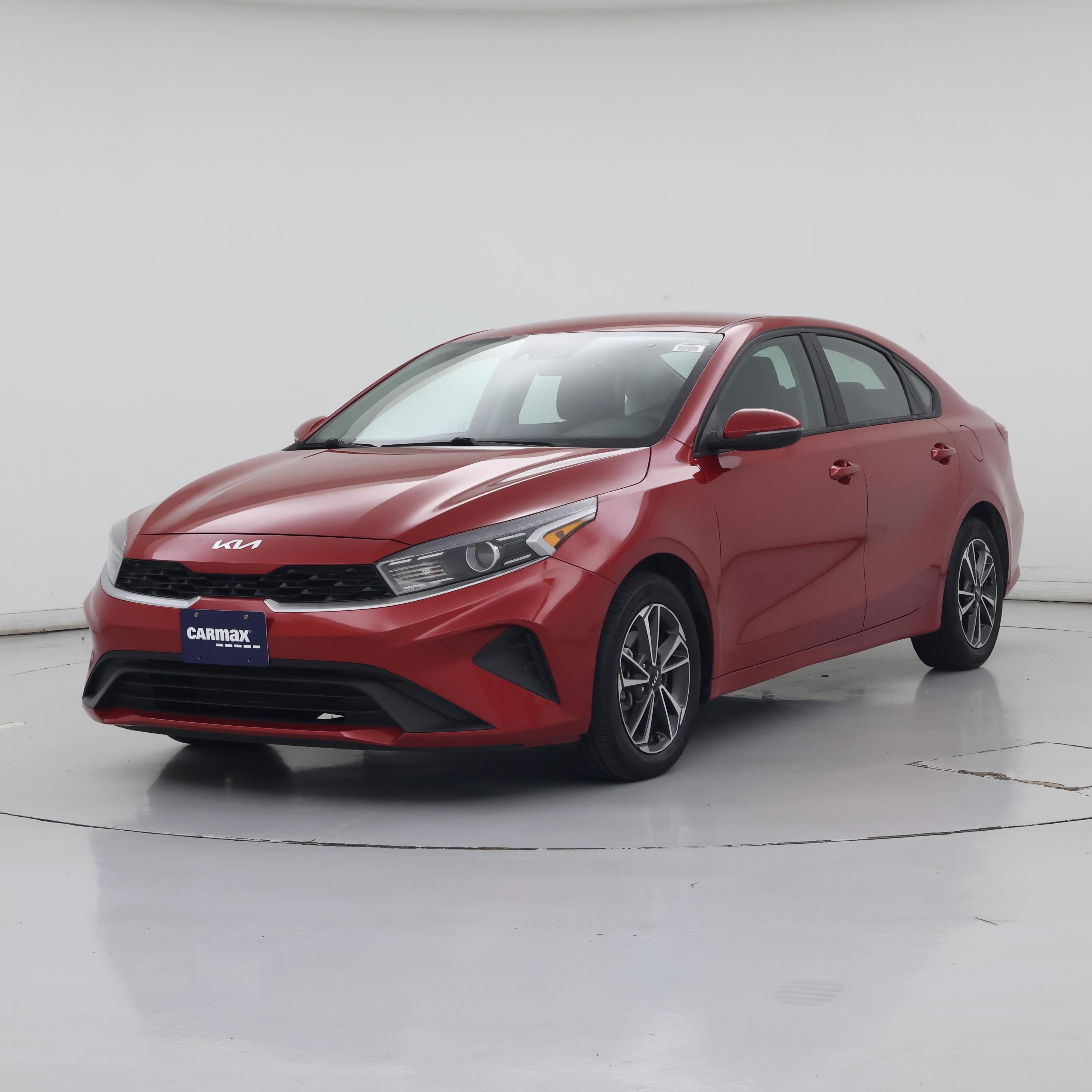 Thumbnail: 2022 Kia Forte - 4