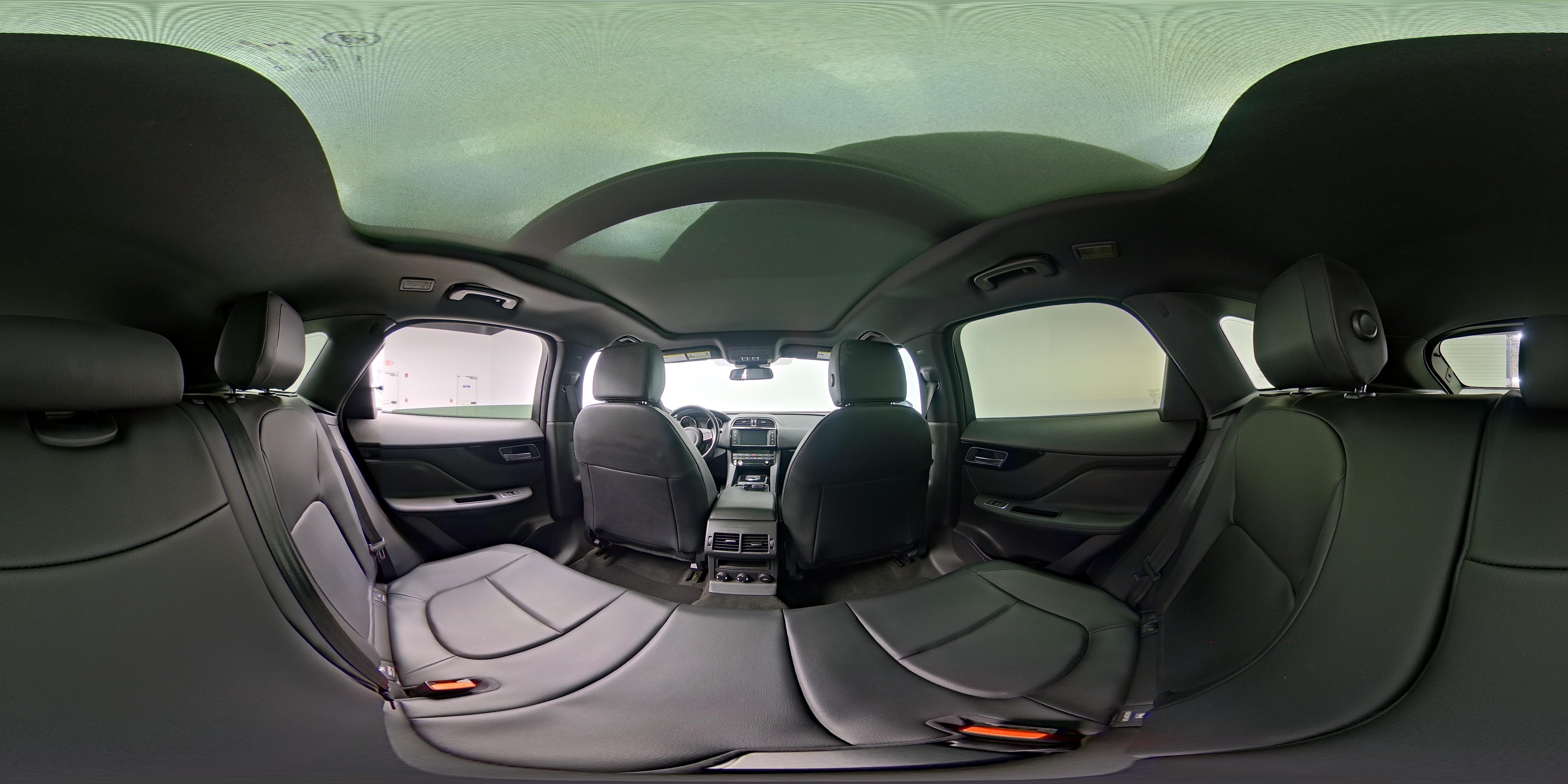 2018 Jaguar F-PACE Premium - Photo 27
