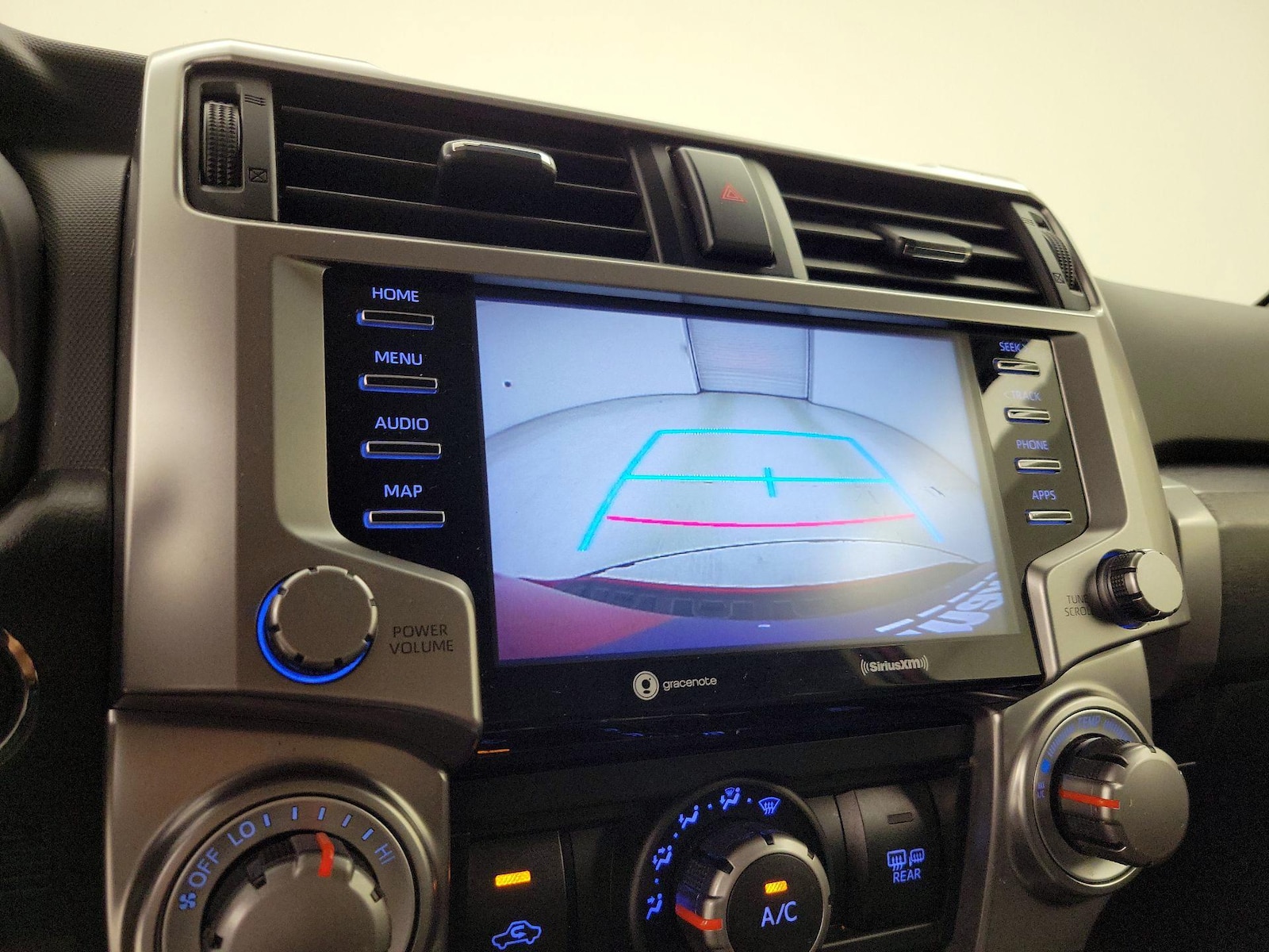 2024 Toyota 4Runner SR5 - Photo 15