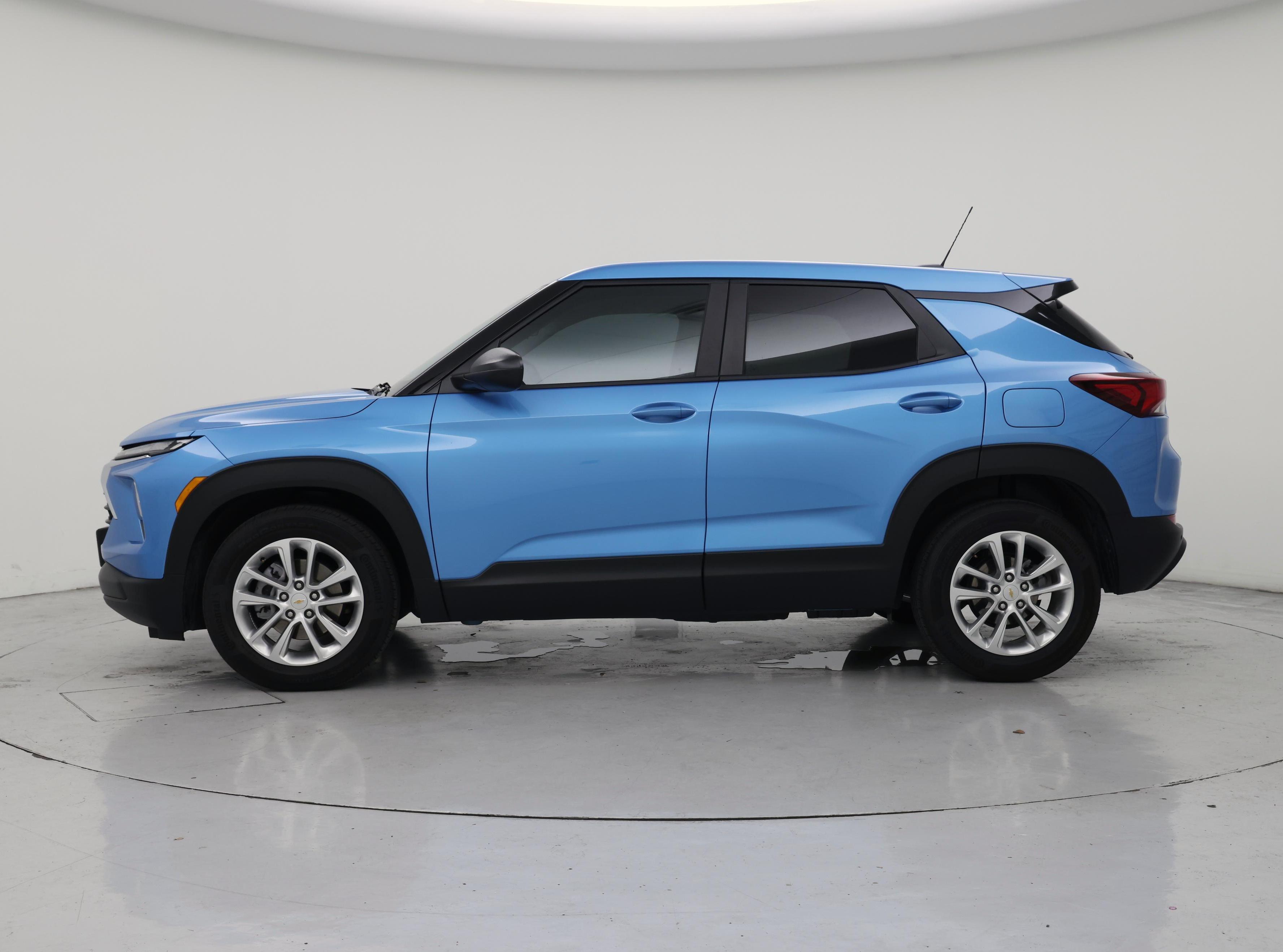 Thumbnail: 2026 Chevrolet TrailBlazer - 3