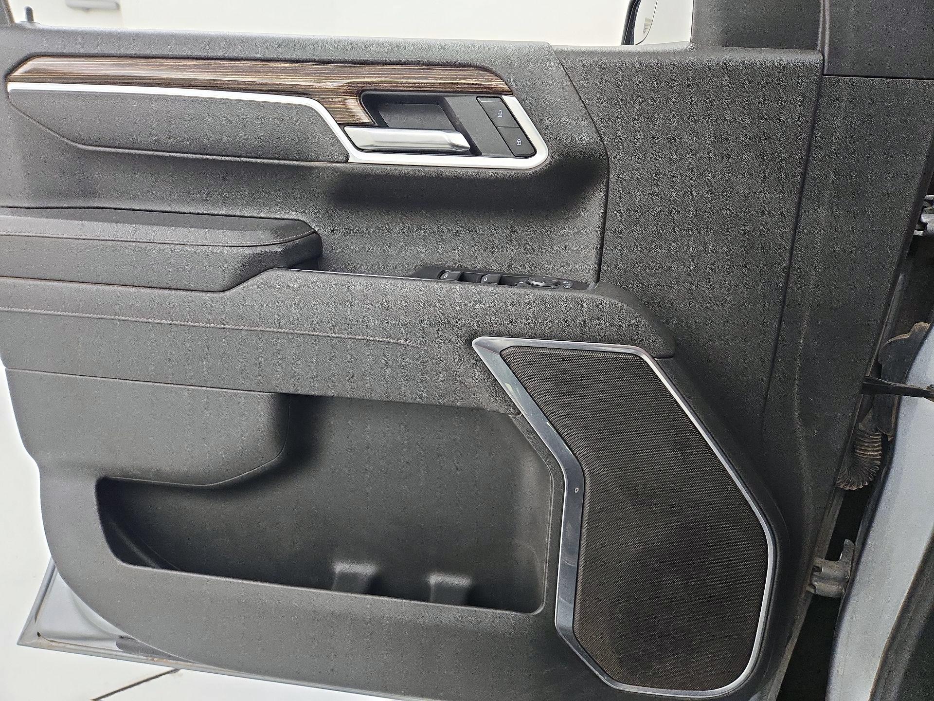 Thumbnail: 2026 GMC Sierra 1500 - 12